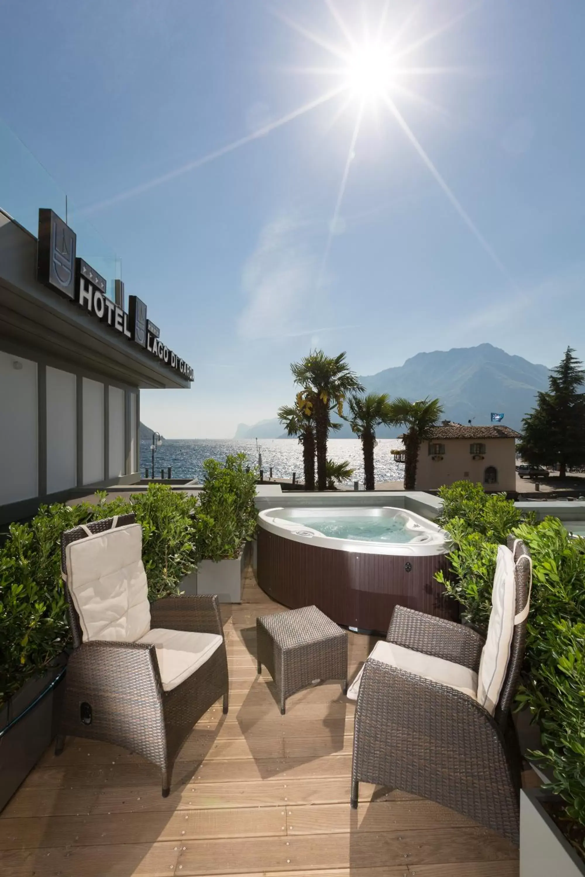 Superior Double Room with Lake View and Terrace in Hotel Lago Di Garda Superior Double Room with Lake View and Terrace in Hotel Lago Di Garda