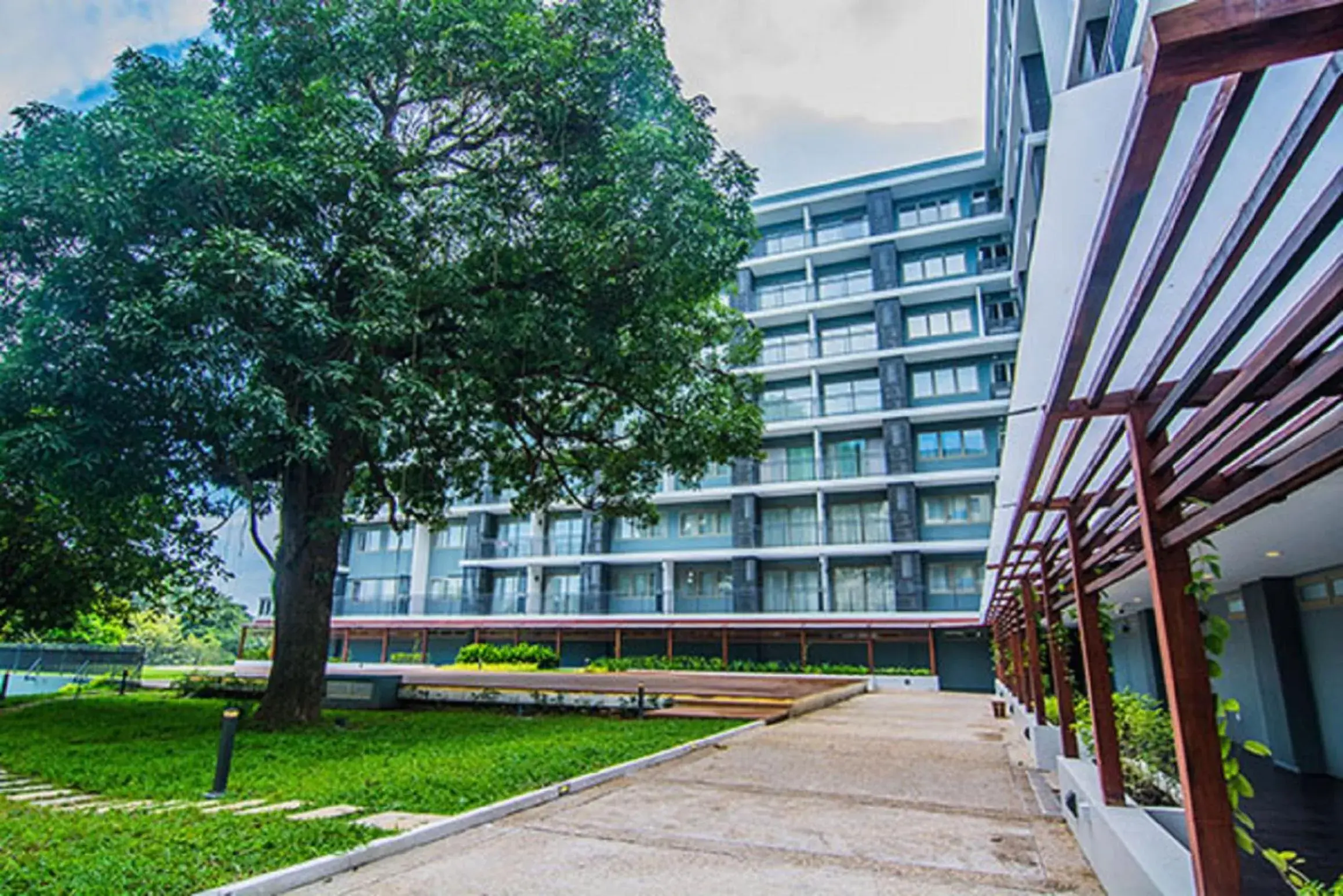 Property Building in Sakura Residence & Hotel Property Building in Sakura Residence & Hotel