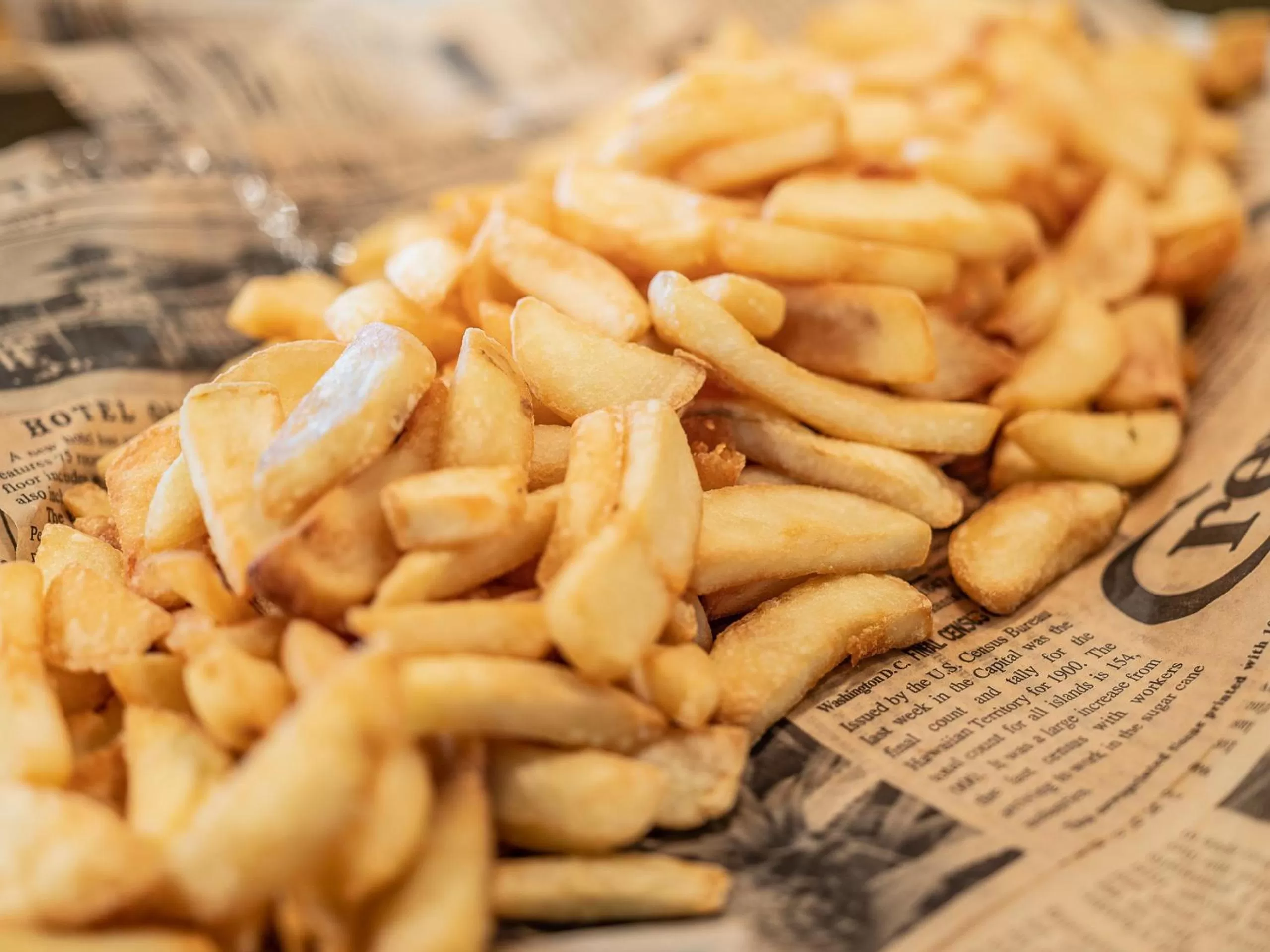 Restaurant/places to eat in ON ALETA ROOM designed for adults