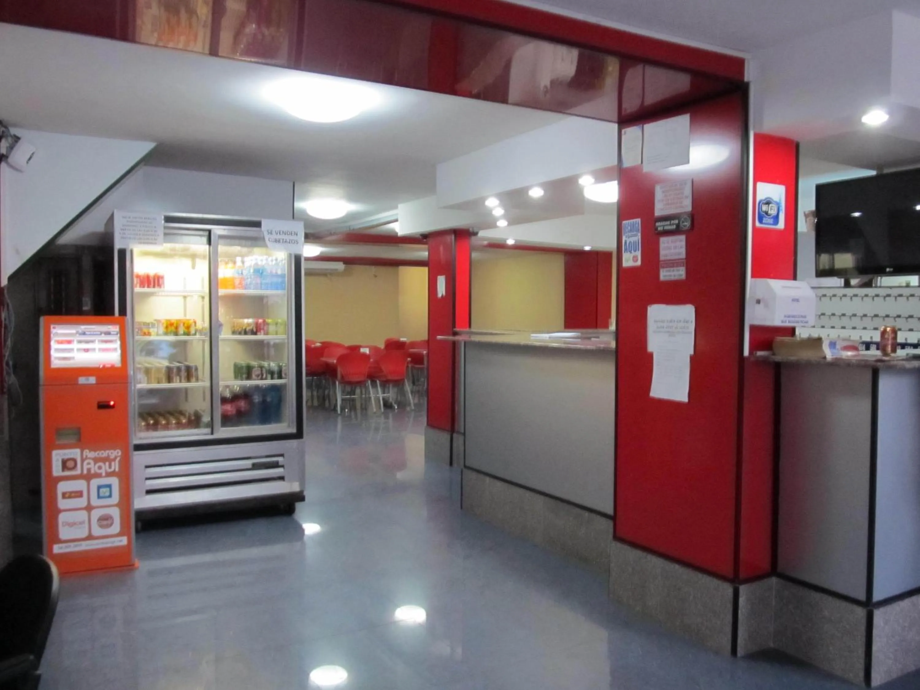 Communal lounge/ TV room in Discovery