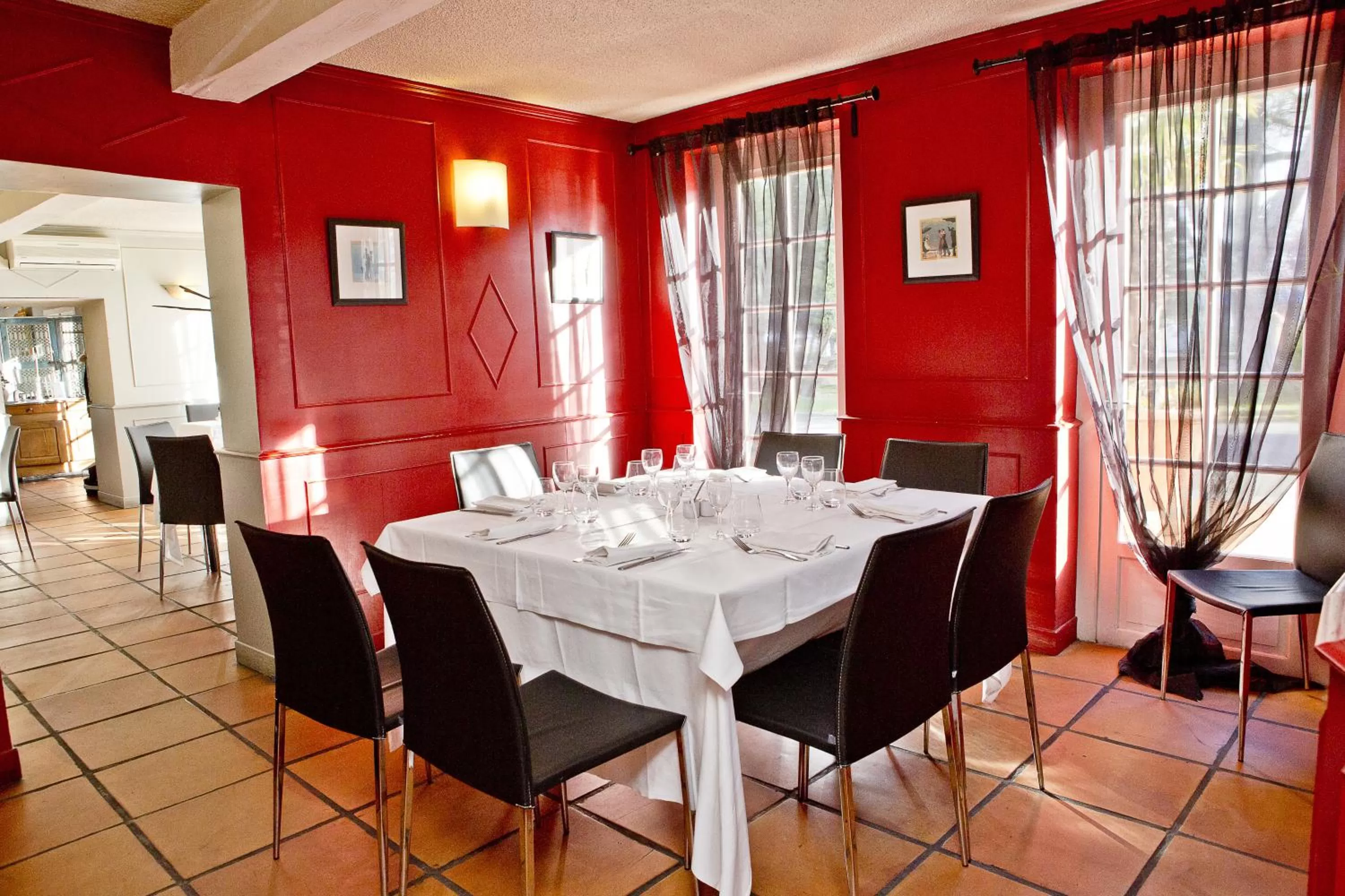 Restaurant/places to eat in Best Western Plus Le Canard sur le Toit