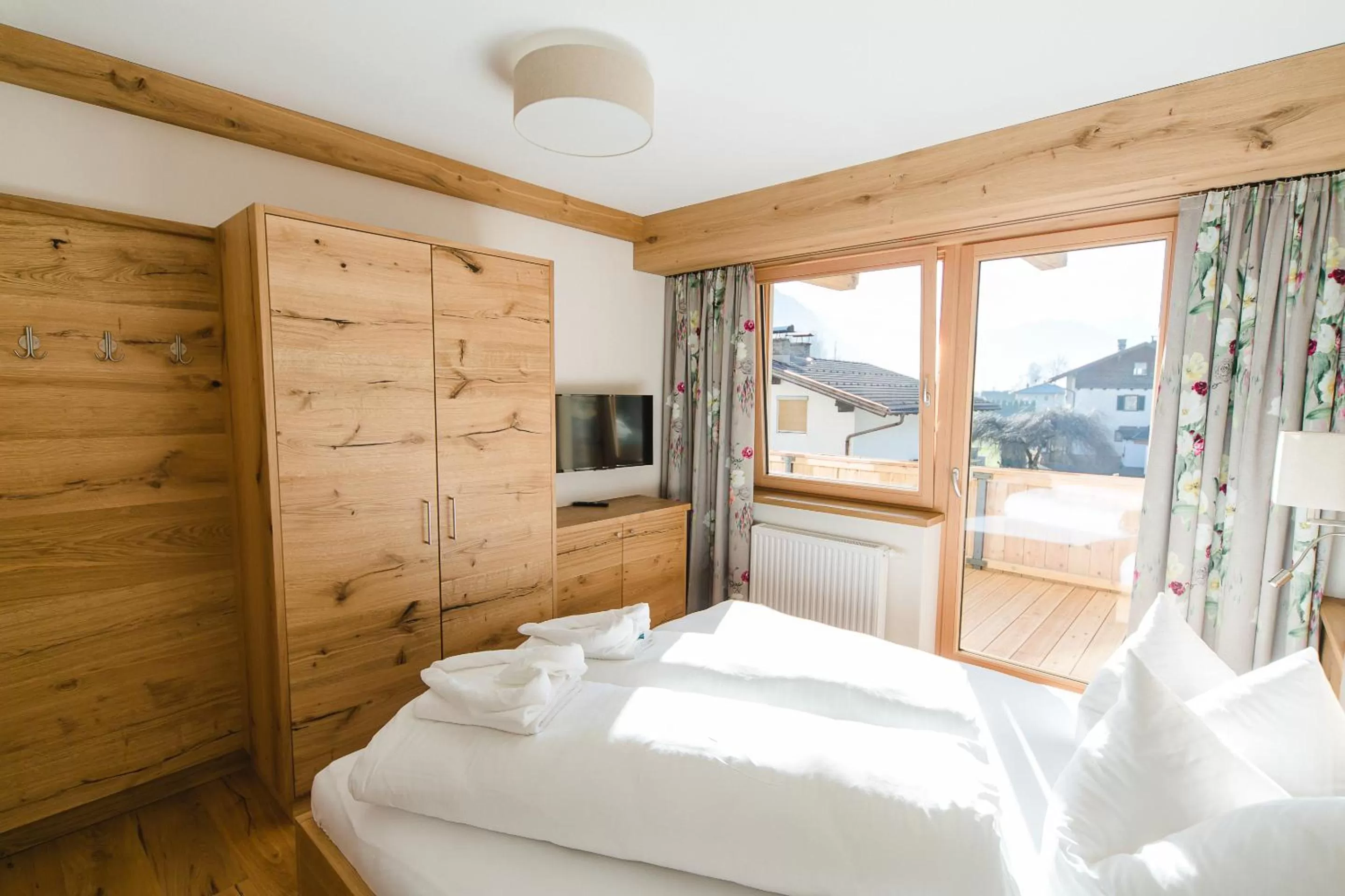 Bedroom, Bed in Hotel Giessenbach