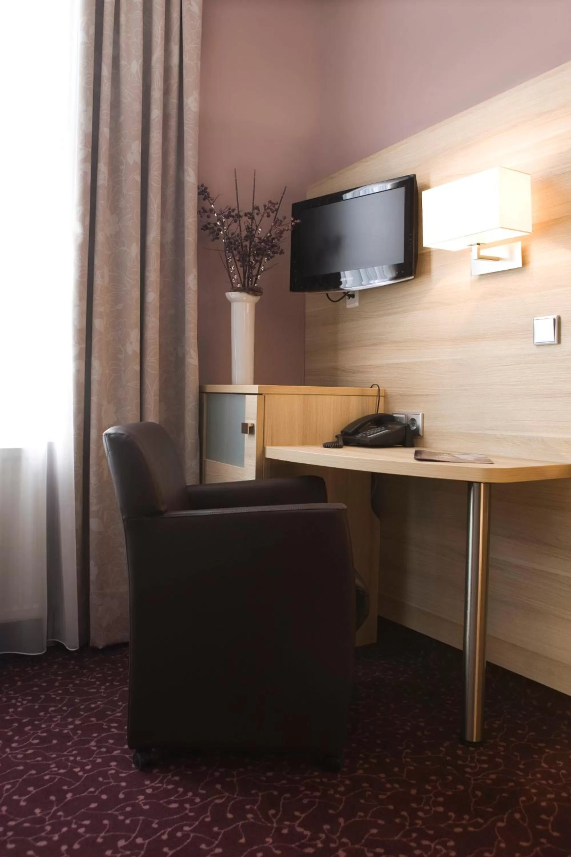 TV and multimedia in Ringhotel Nassau-Oranien