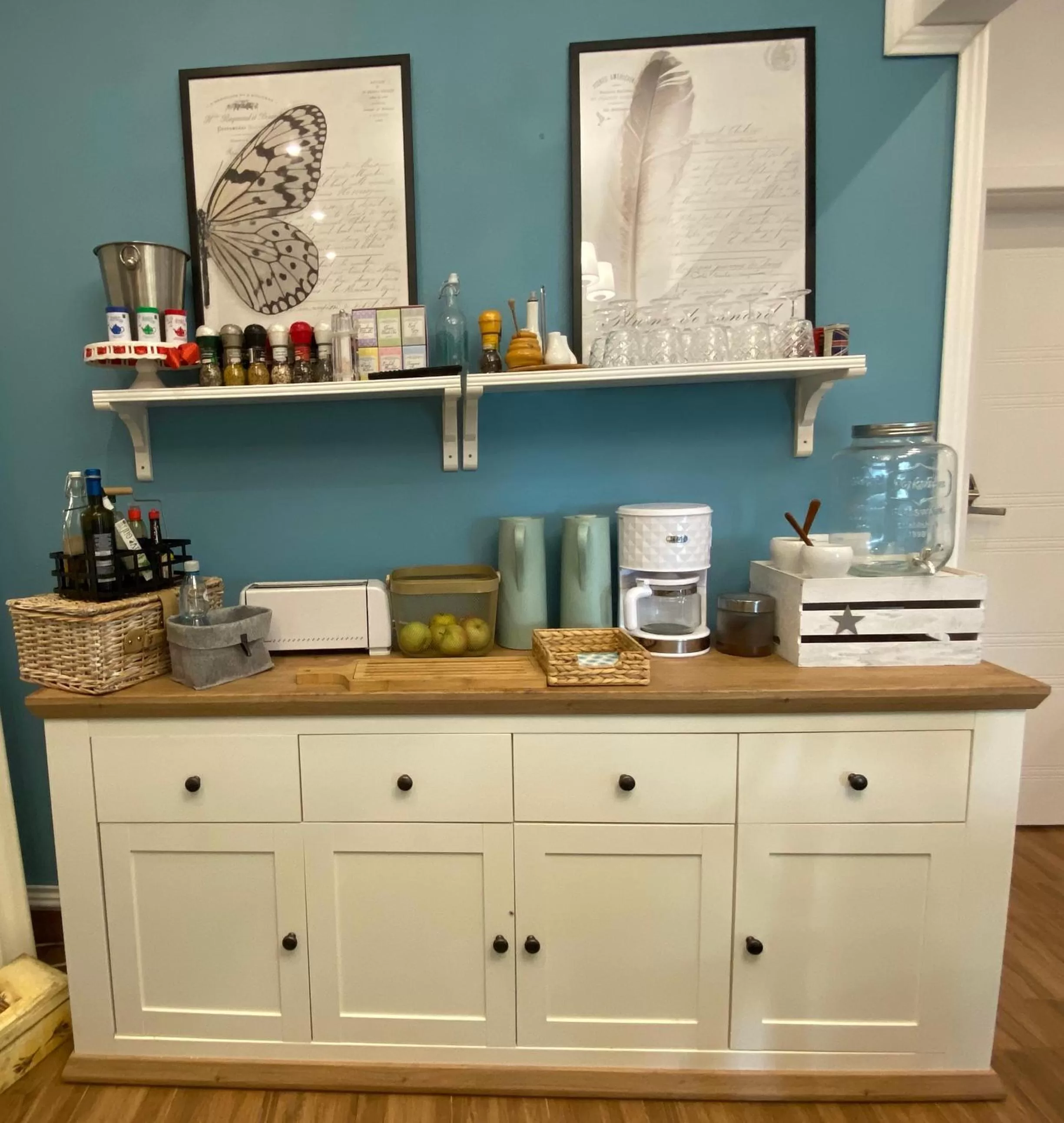 Kitchen or kitchenette in Pokoje w Starej Karczmie - by Upstairs