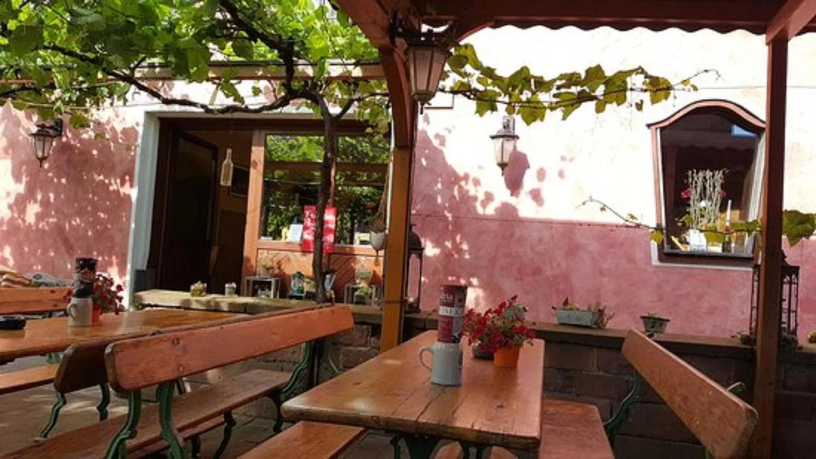 Food and drinks, Restaurant/Places to Eat in Villa Croatia & Restaurant Adria