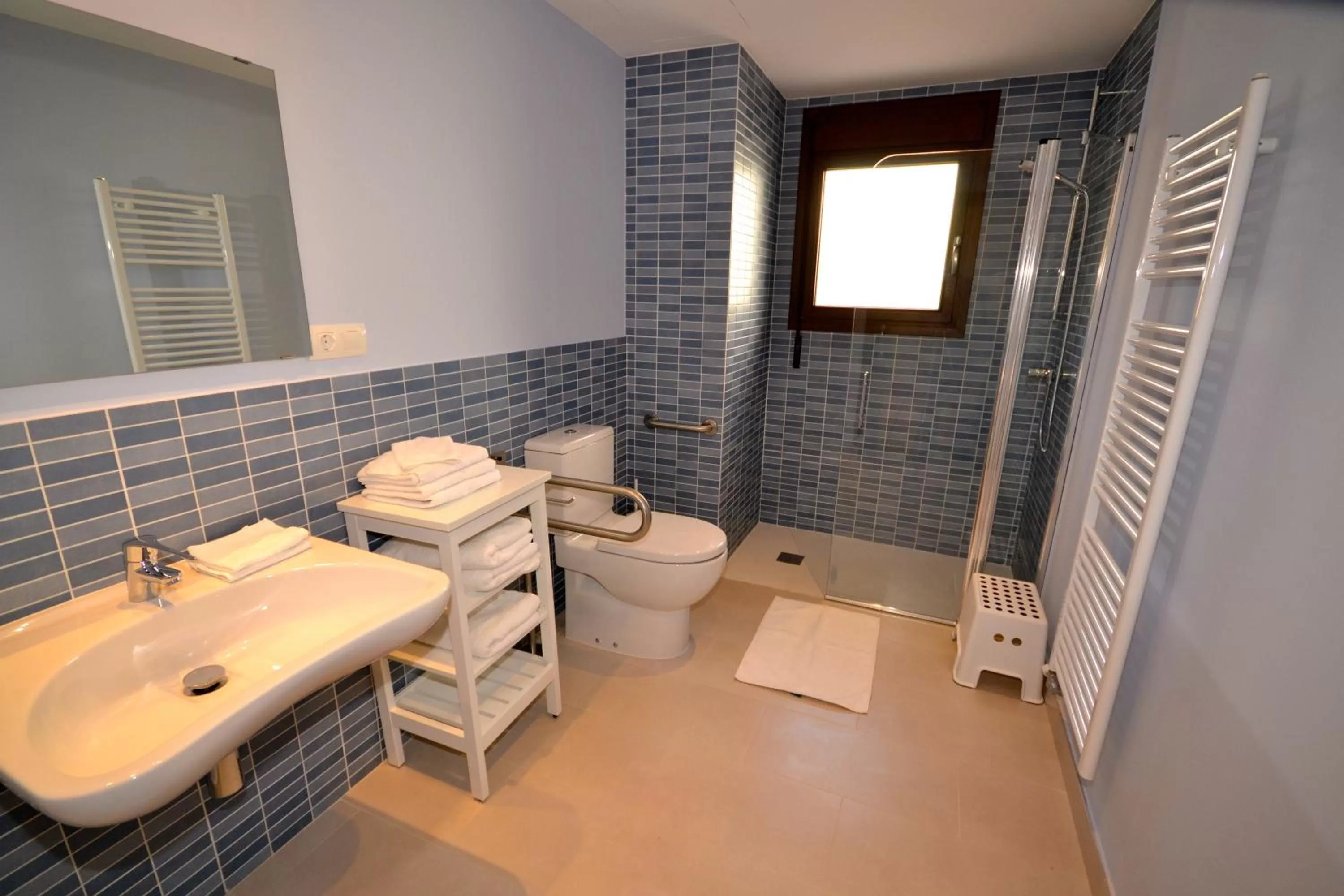 Day in La Casa de las Aldeas