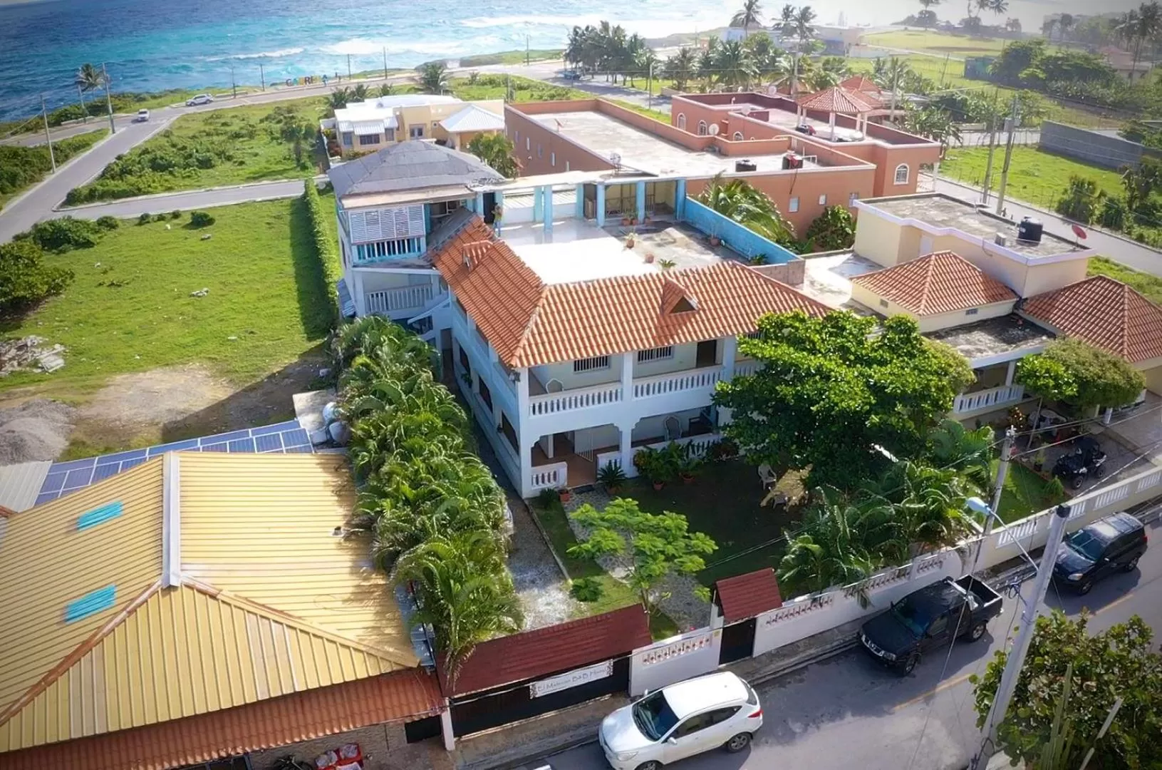 Bird's eye view, Bird's-eye View in El Malecon B&B Hotel