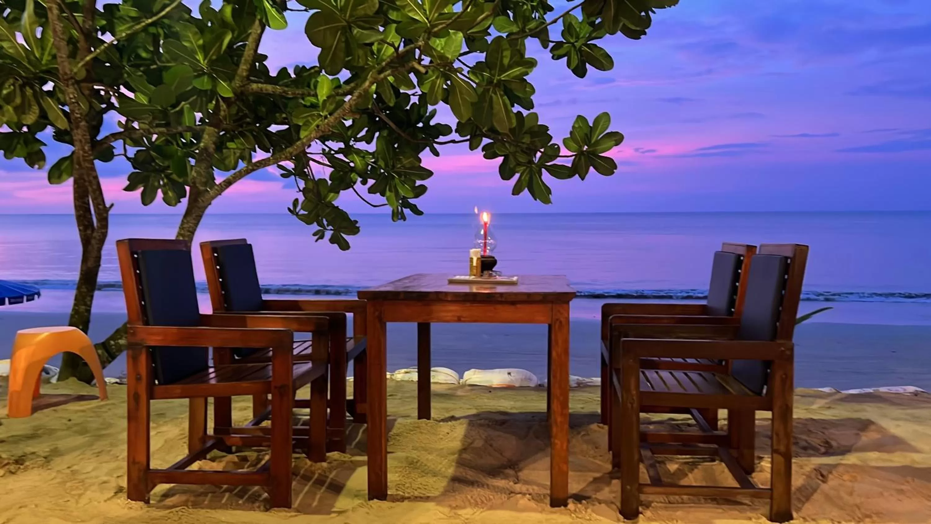 Ao Thong beach Bungalows