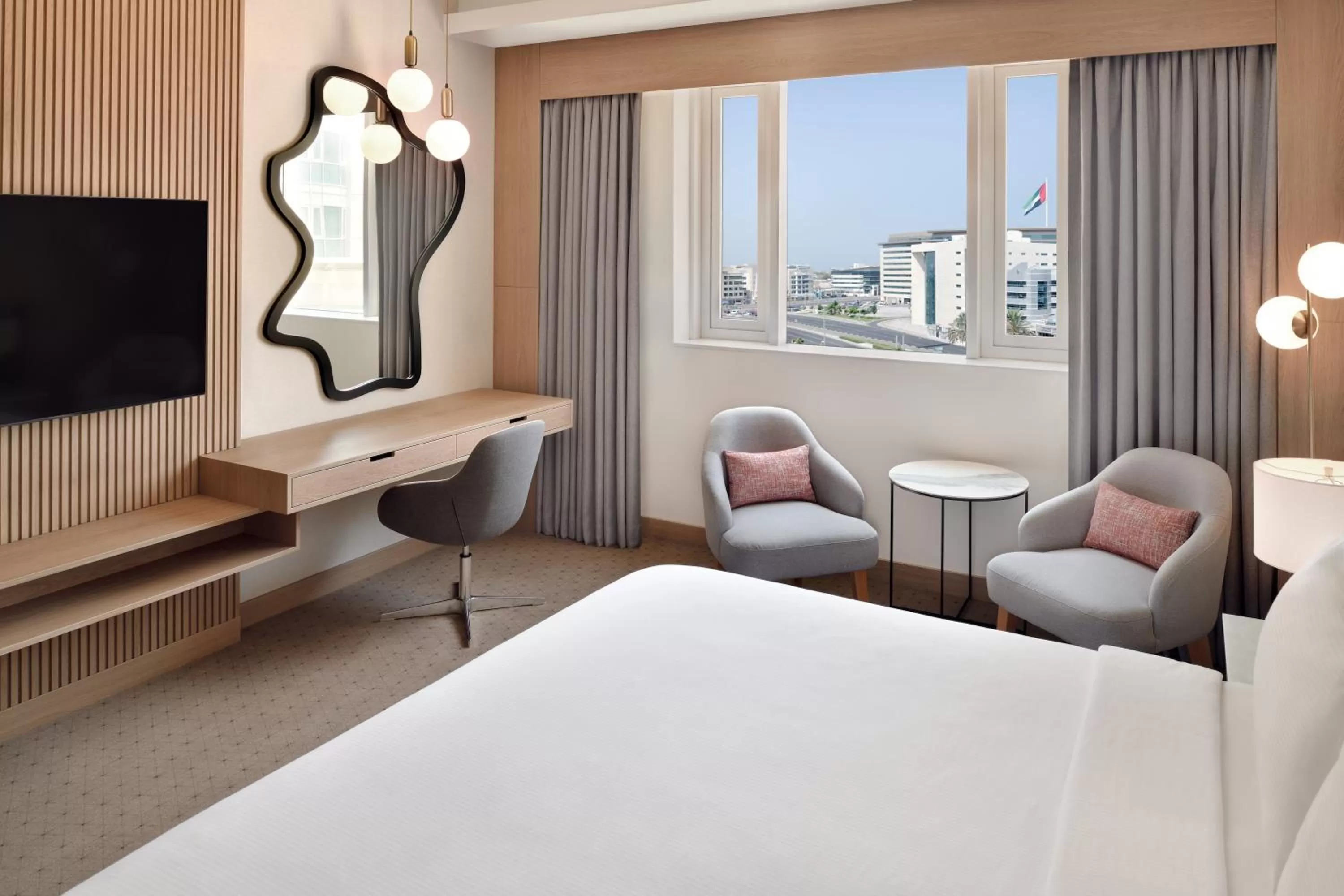 Property building, Bed in Crowne Plaza - Dubai Jumeirah by IHG