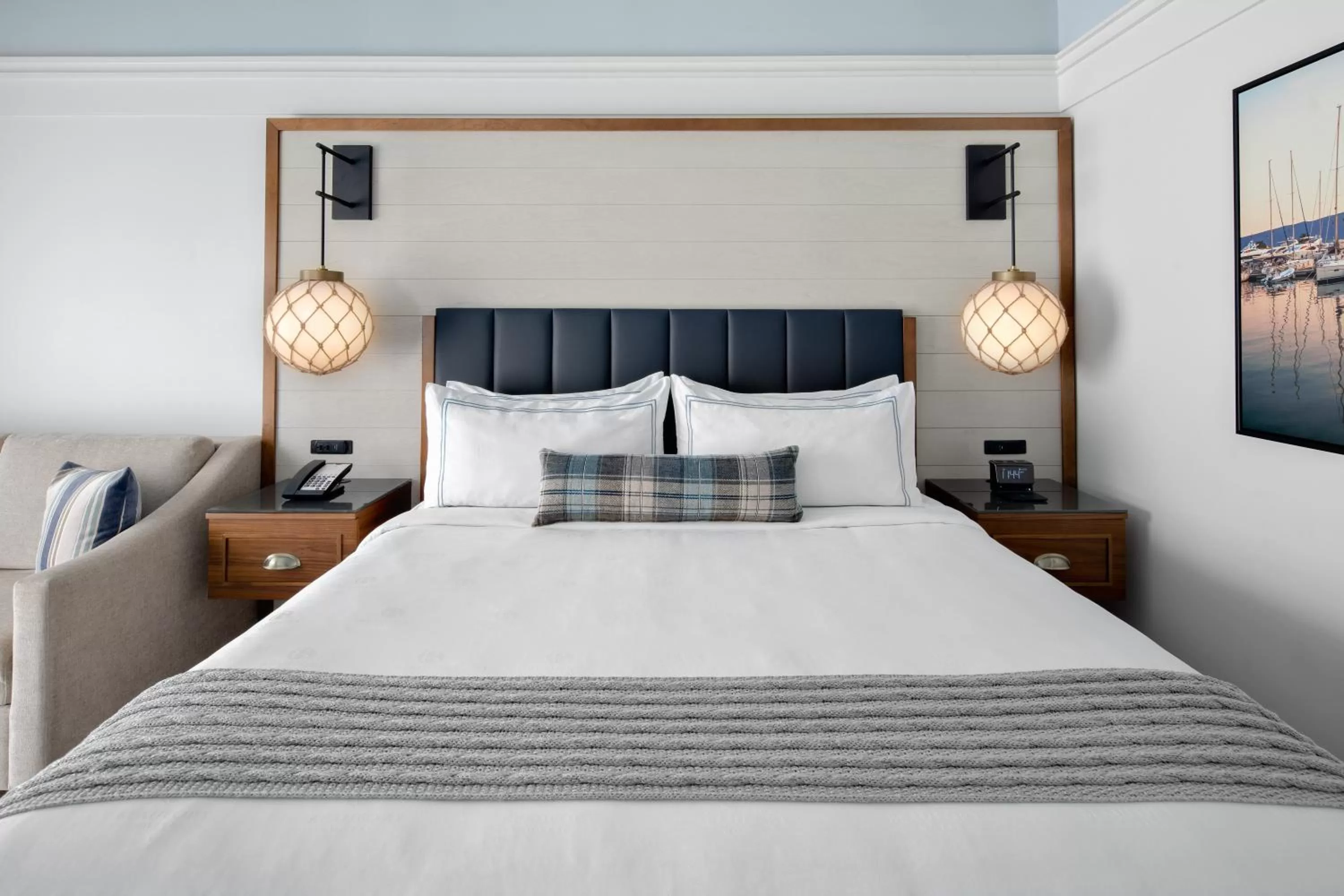 Bed in Beaufort Hotel