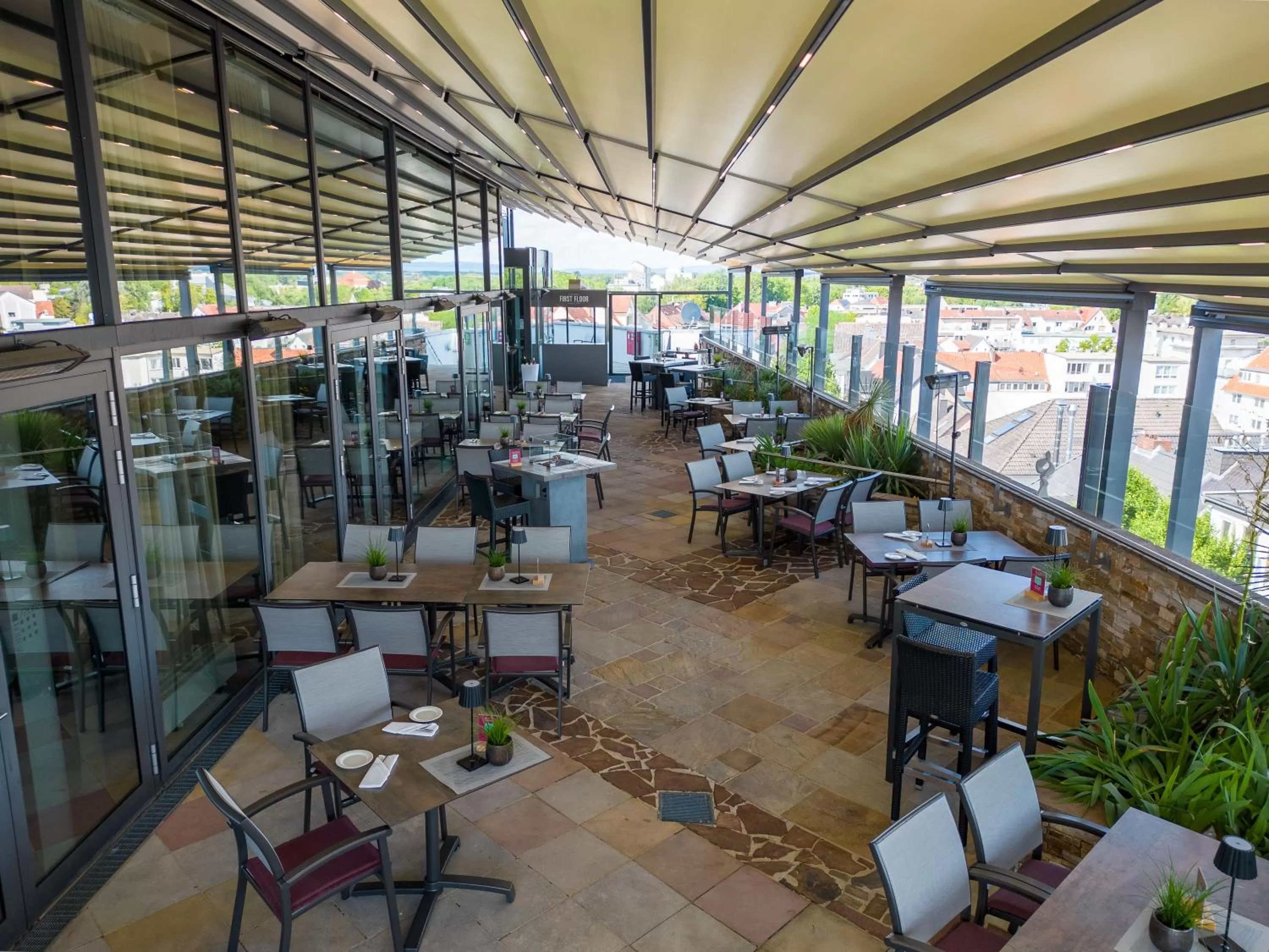 Balcony/Terrace in Best Western Plus Arosa Hotel