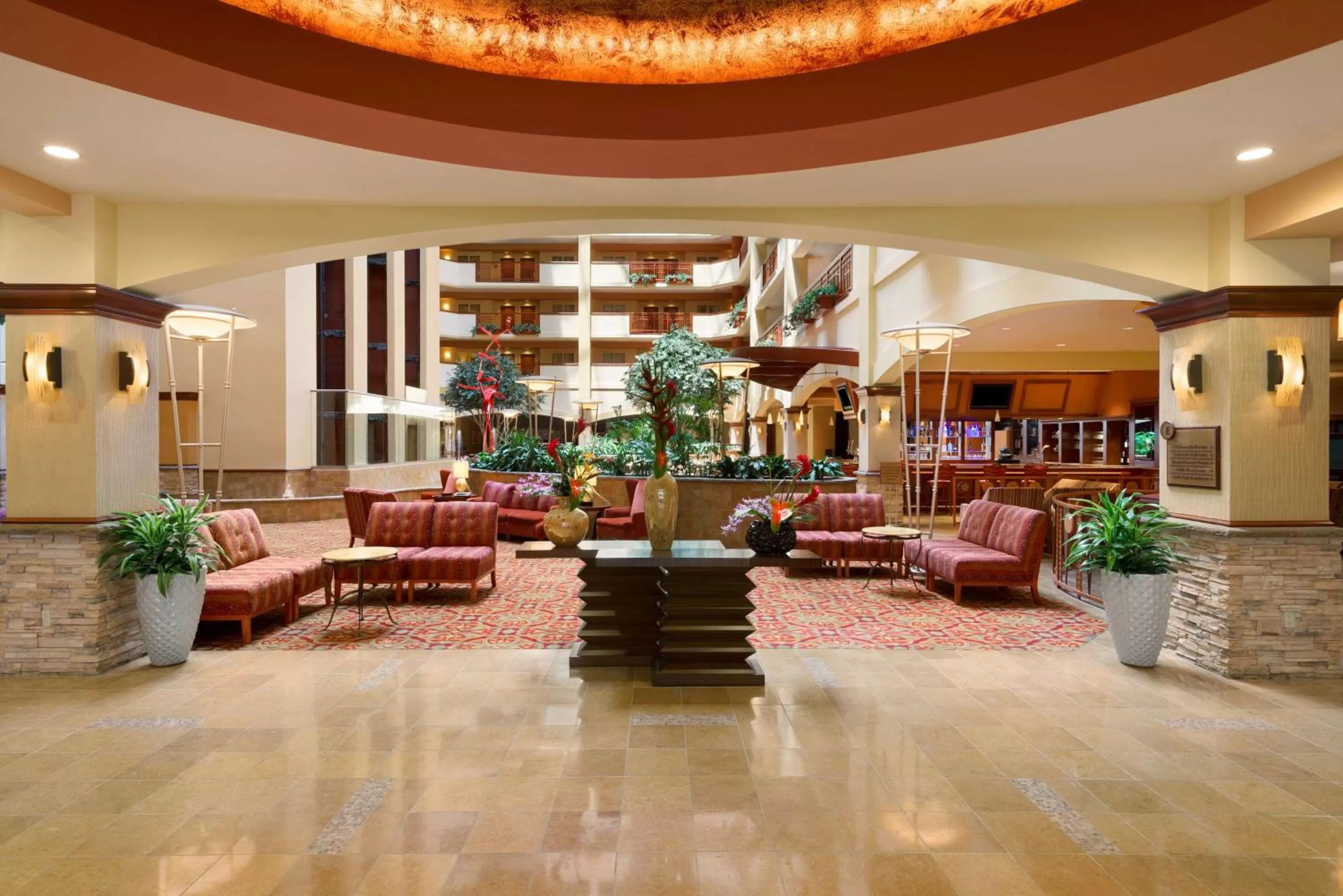 Lobby or reception in Embassy Suites by Hilton Norman Hotel & Conference Center