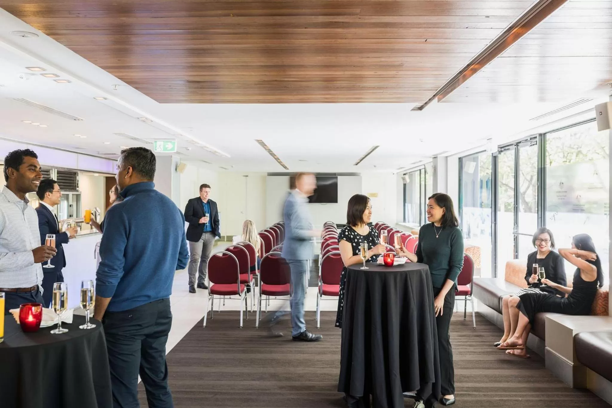 Meeting/conference room in Crowne Plaza Canberra by IHG