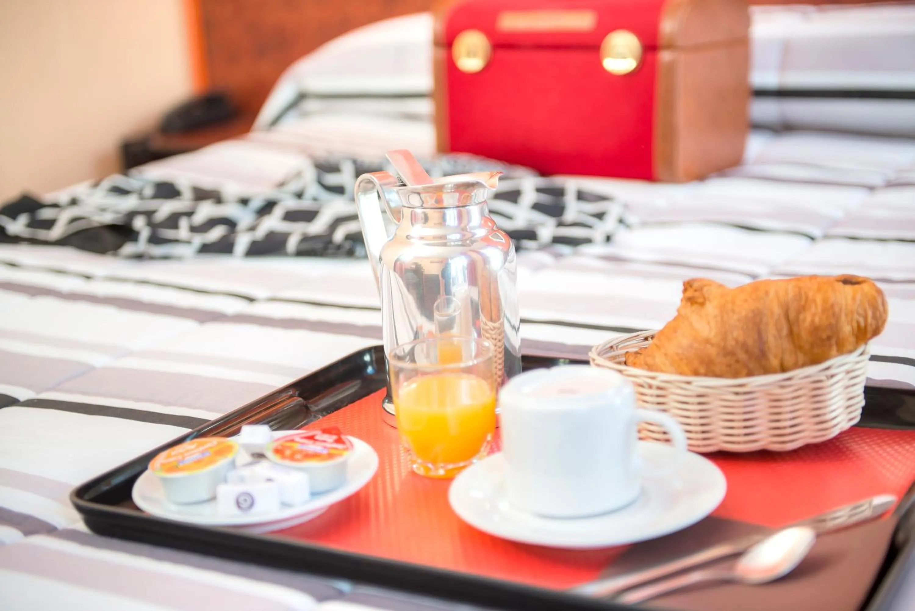 Bed in Hotel Pierre Nicole