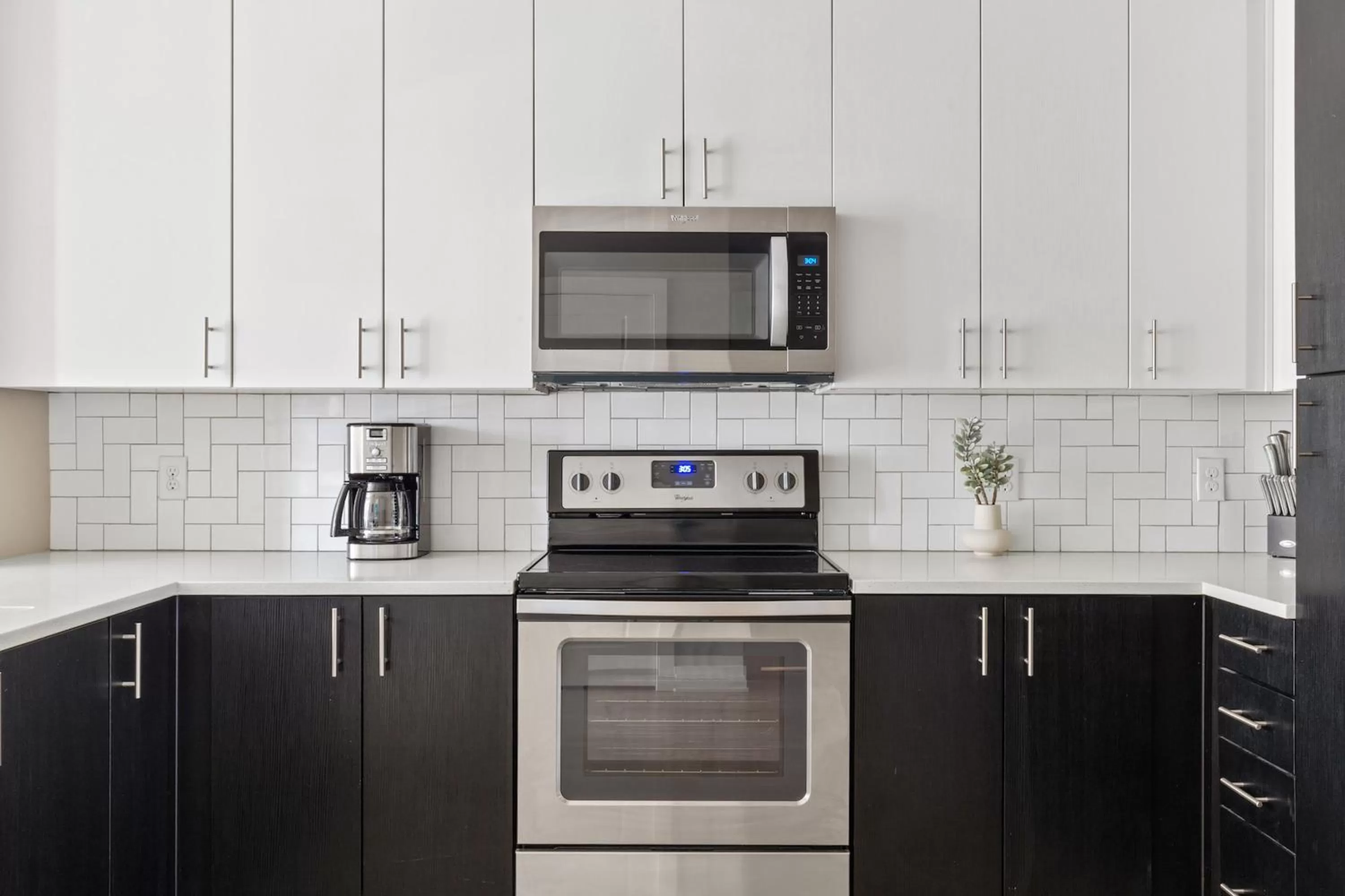 Coffee/tea facilities in Kasa Union Station Denver