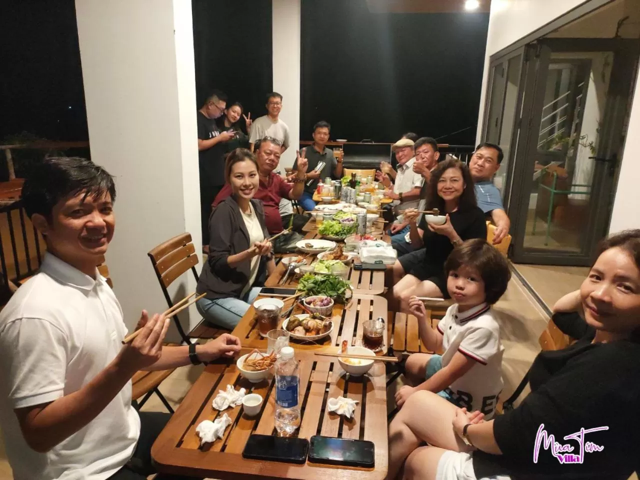 Food and drinks in Mùa Tím Villa