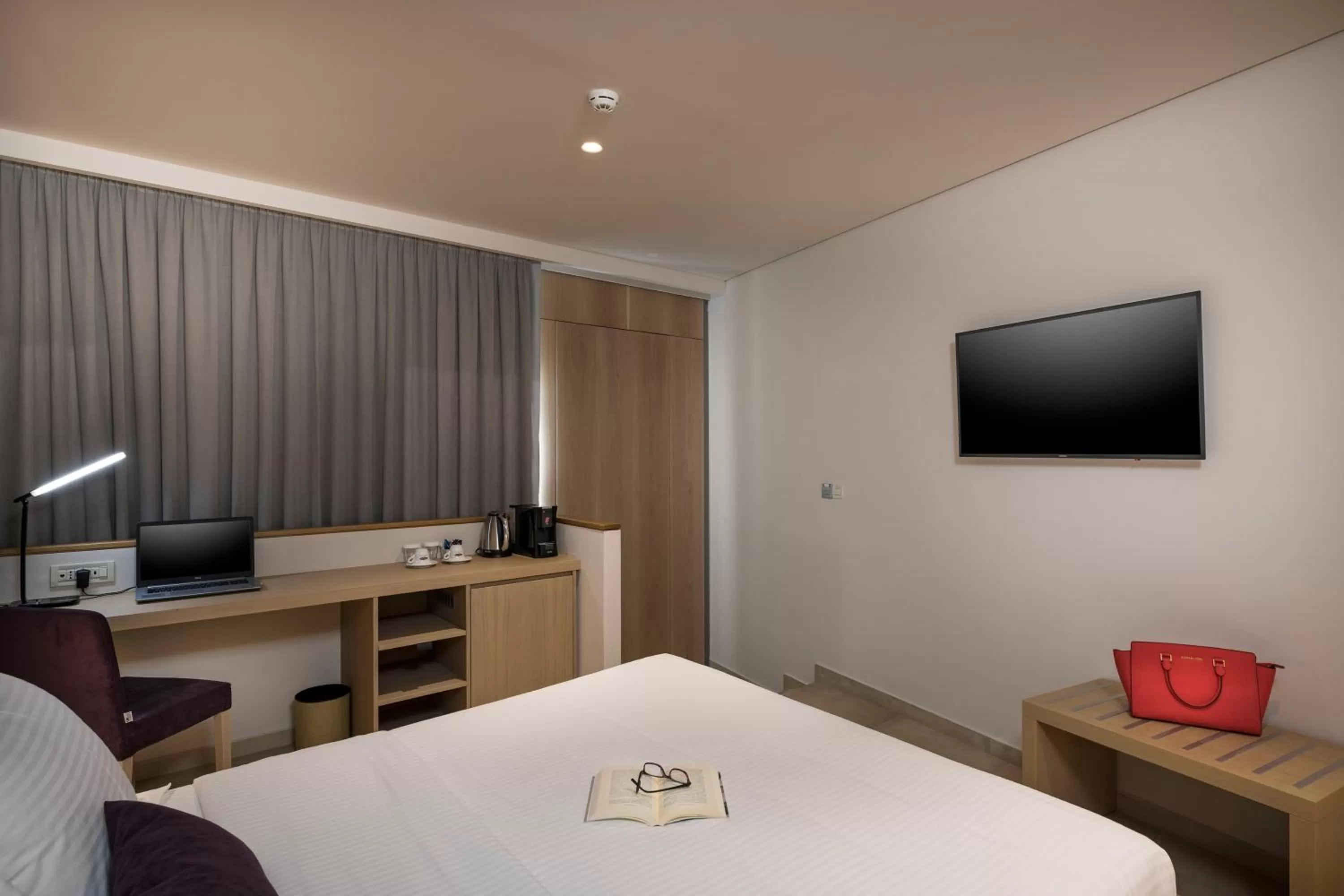 Bedroom, Bed in Trianon Luxury Apartments & Suites