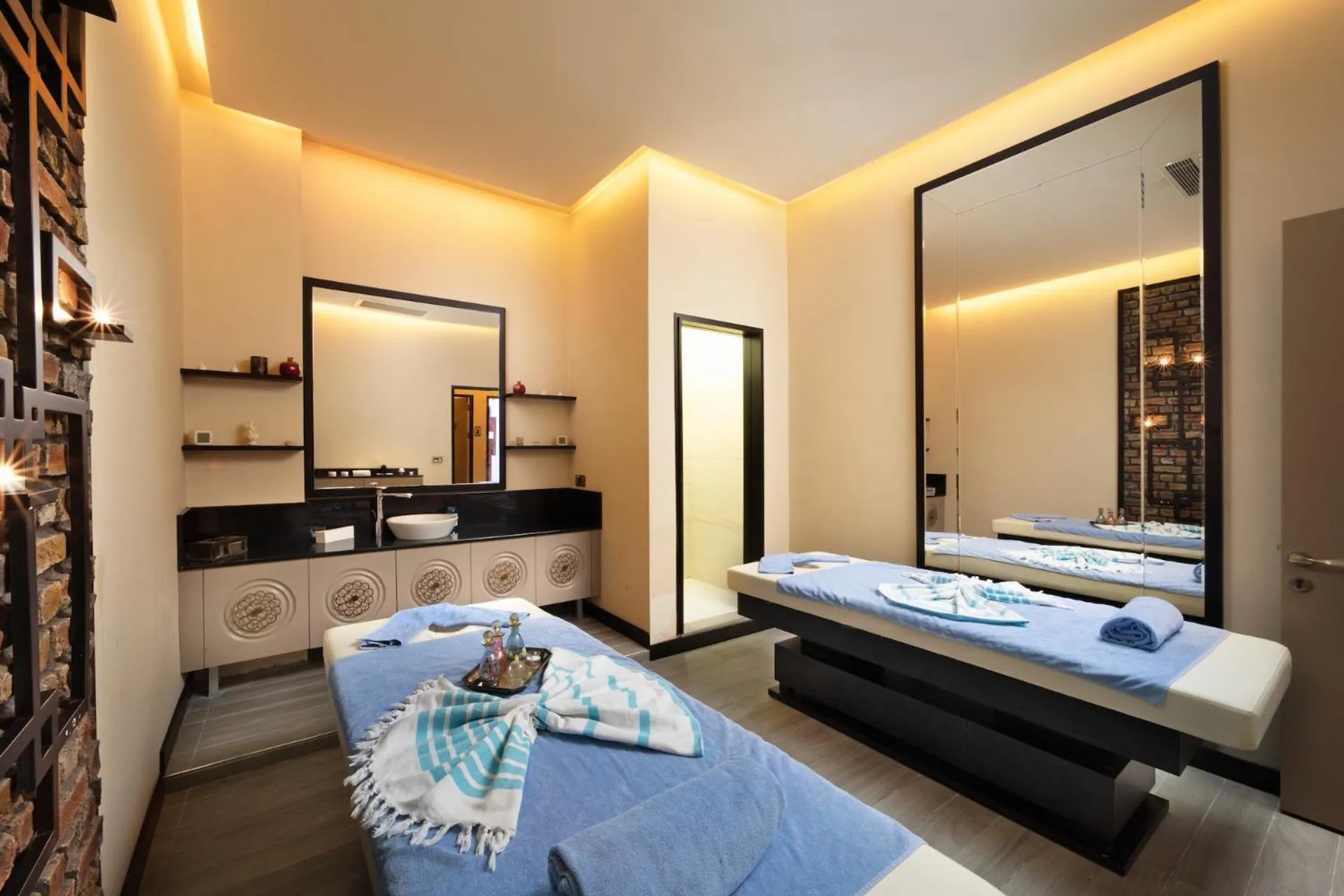 Spa and wellness centre/facilities, Bed in The Time Hotel Marina