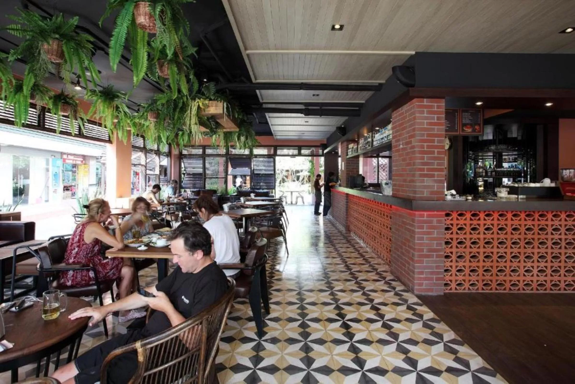 Property building in Rambuttri Village Plaza