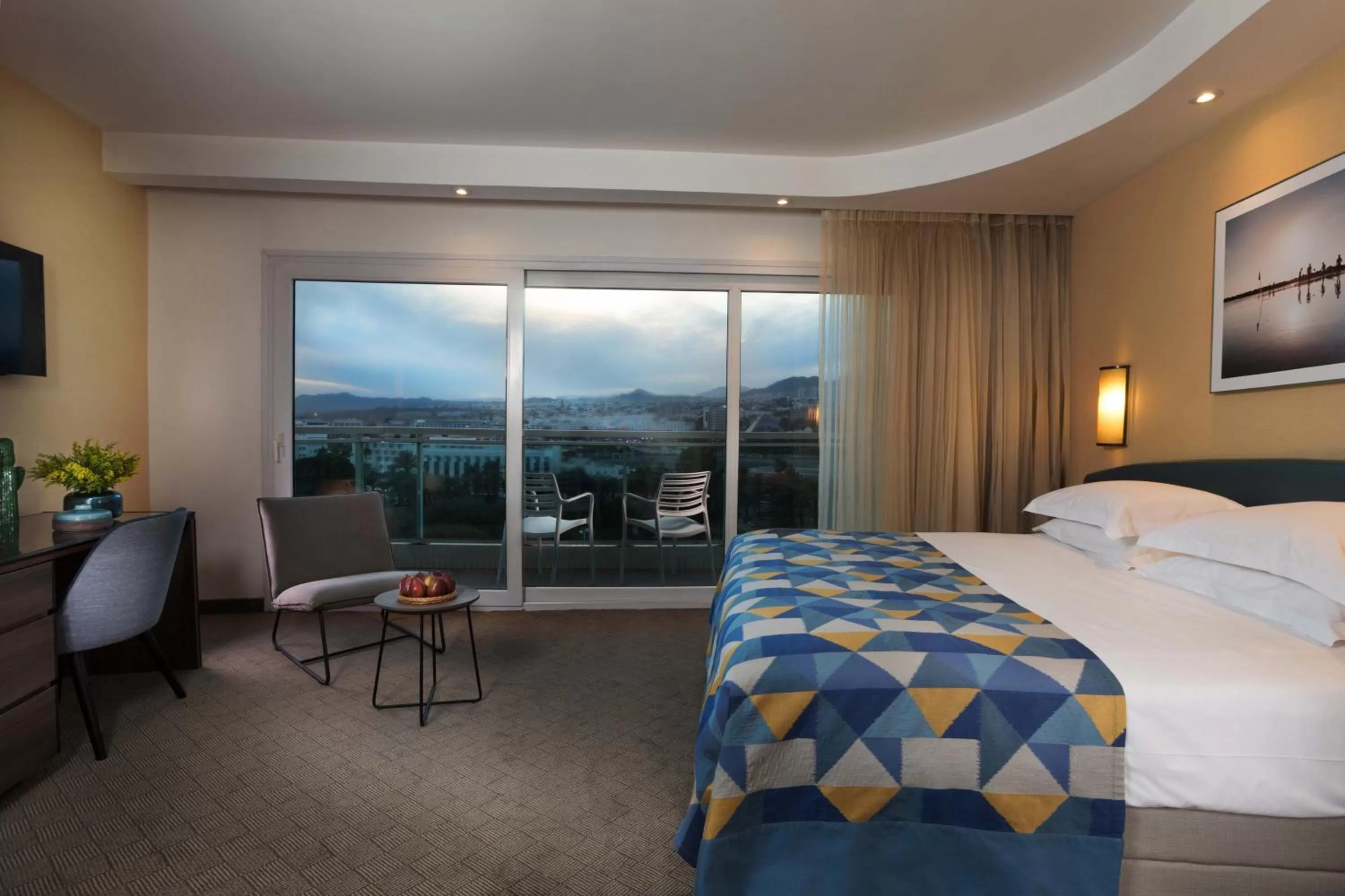 Bed in Dan Panorama Eilat