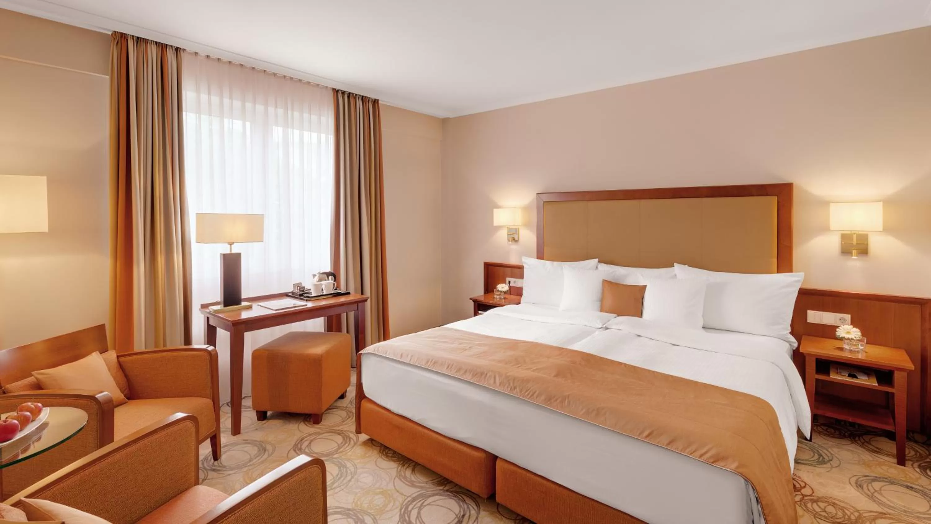 Photo of the whole room, Bed in Hotel Oranien Wiesbaden