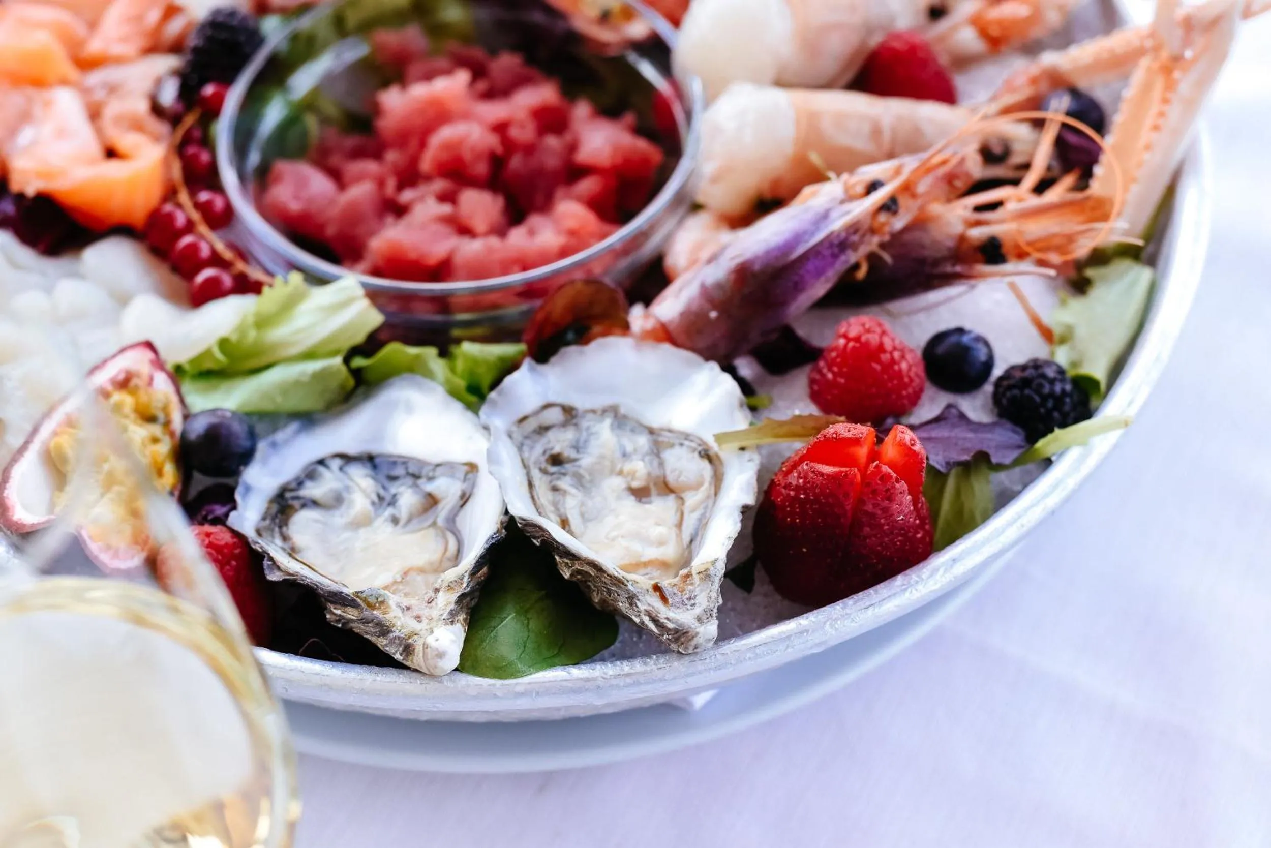 Restaurant/places to eat in Bella Hotel & Restaurant with private dock for mooring boats