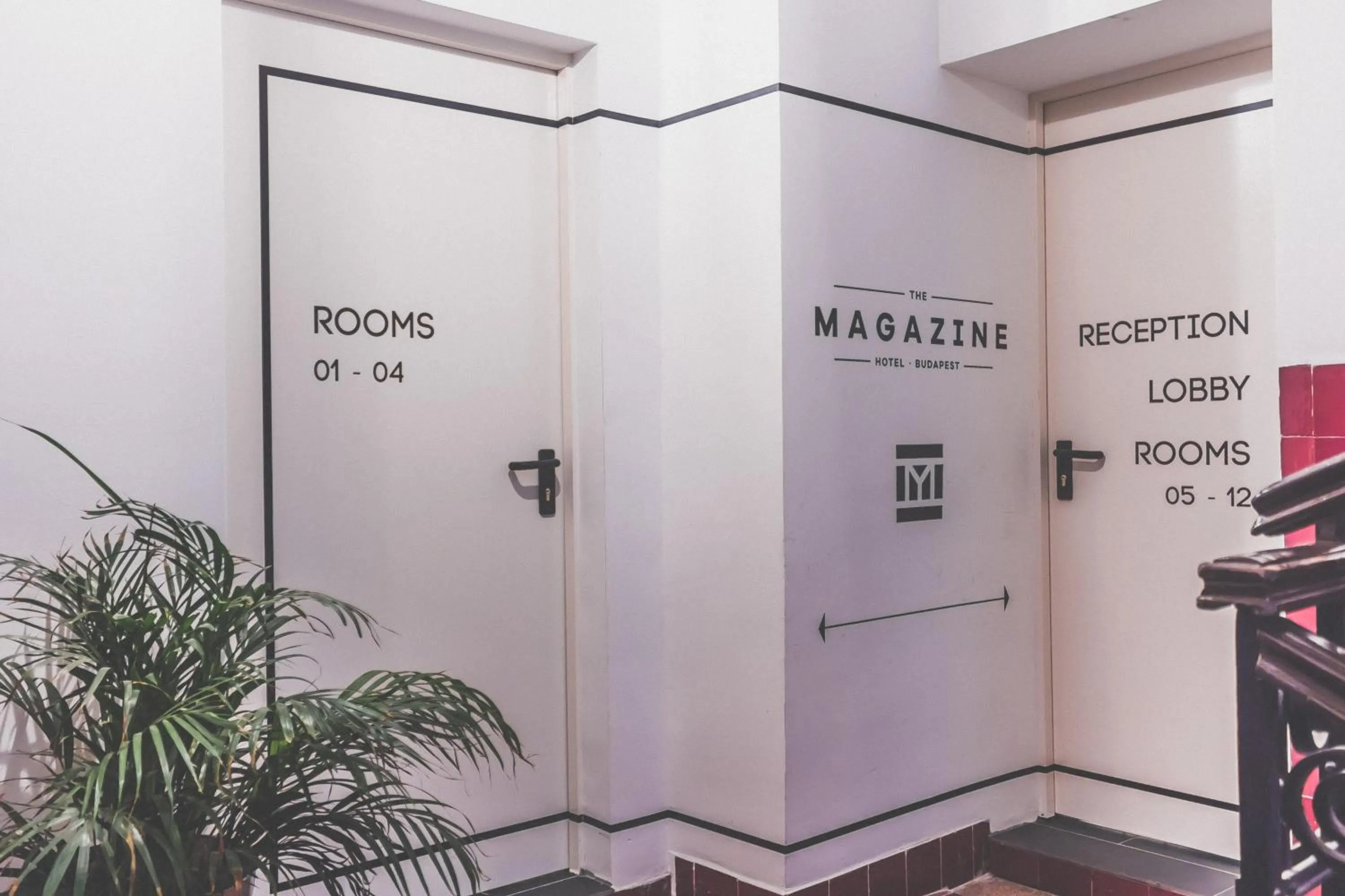 Lobby or reception in MGZN Basilica Rooms