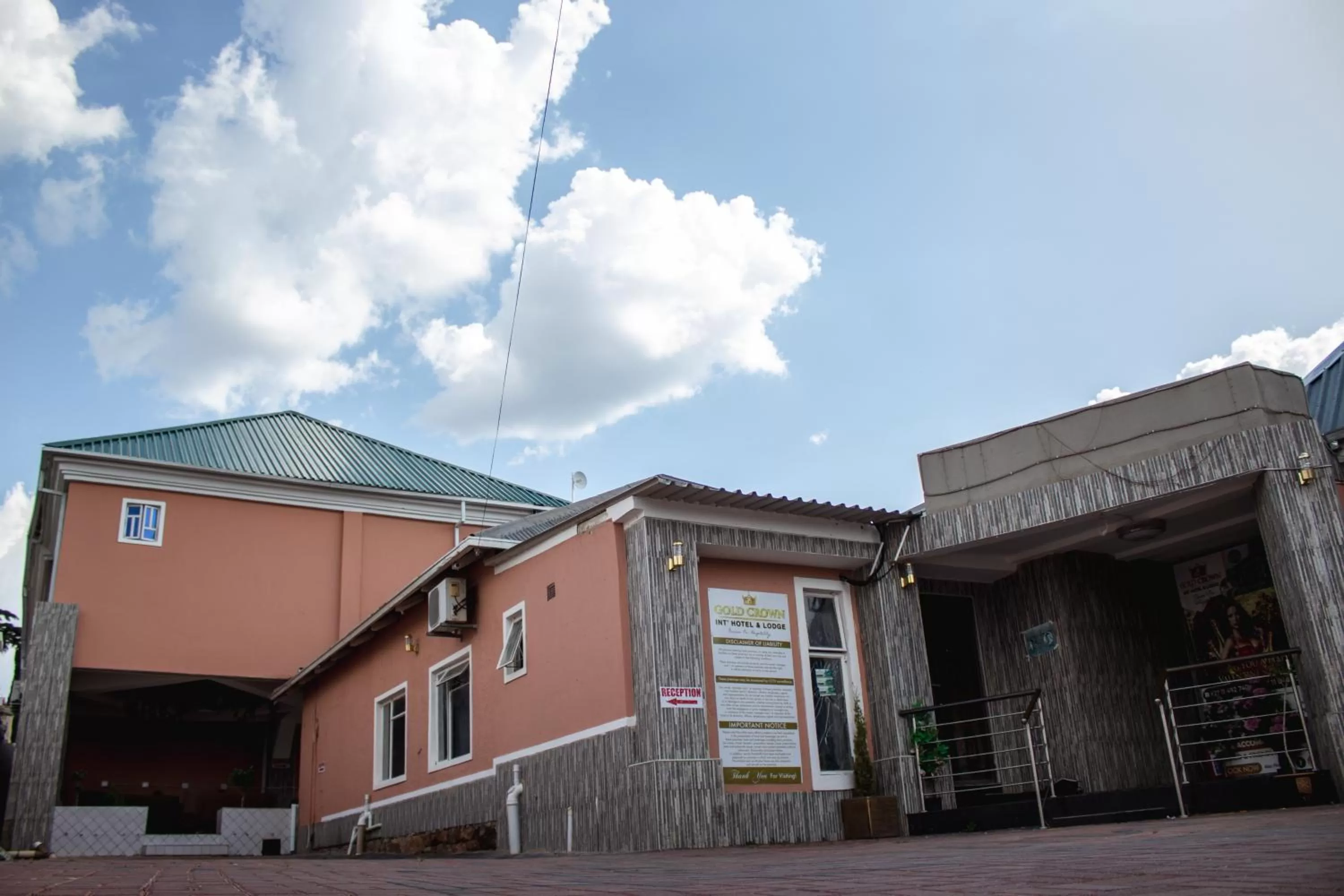 Property building in Gold Crown International Hotel Johannesburg