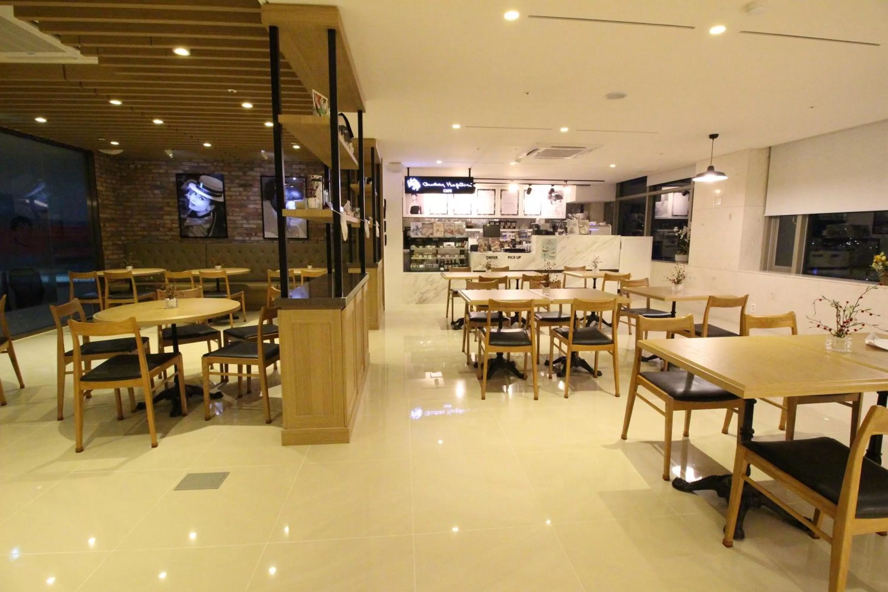 Restaurant/places to eat in Hotel Migliore Seoul