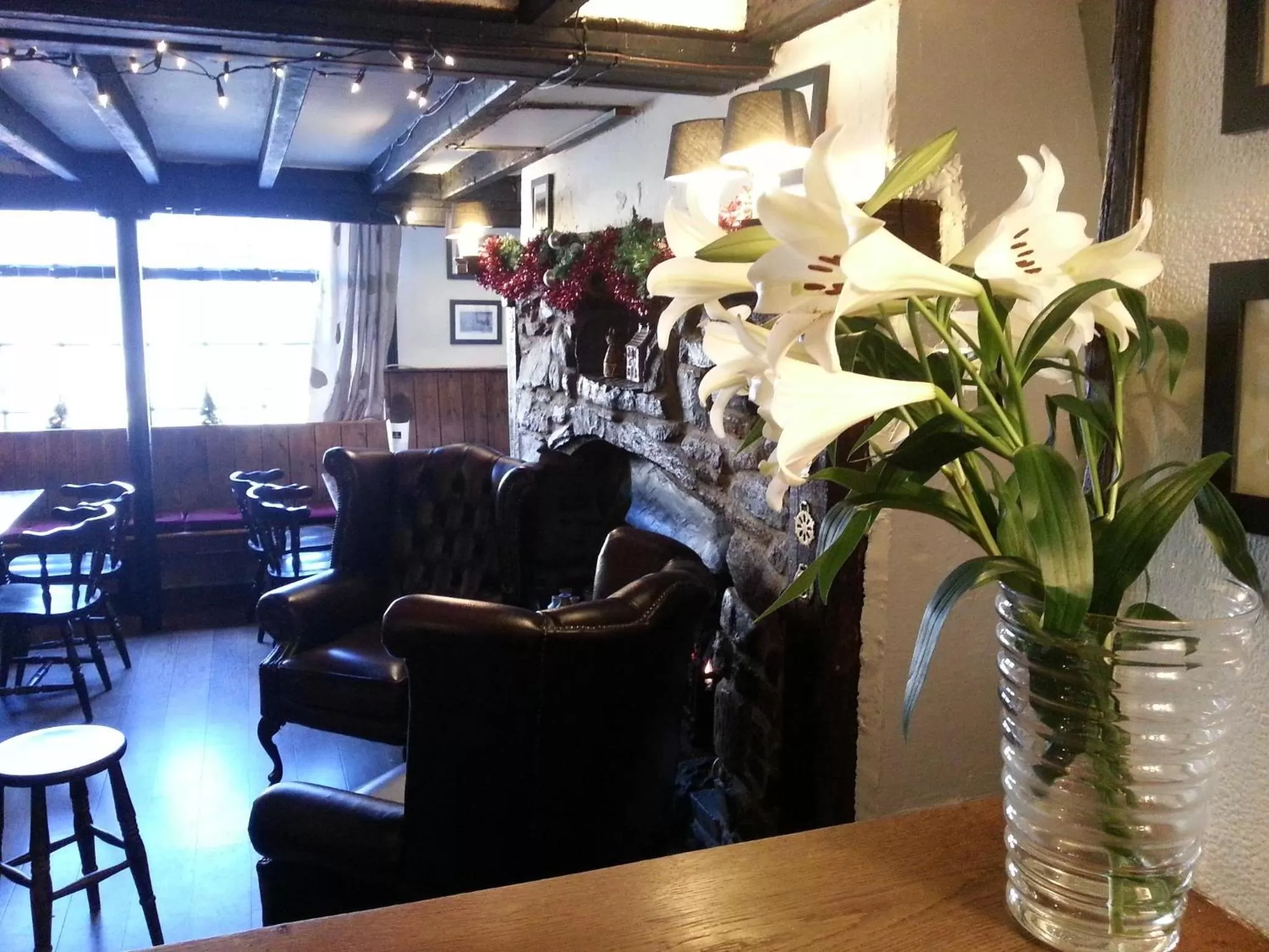 Restaurant/places to eat in Crown Inn