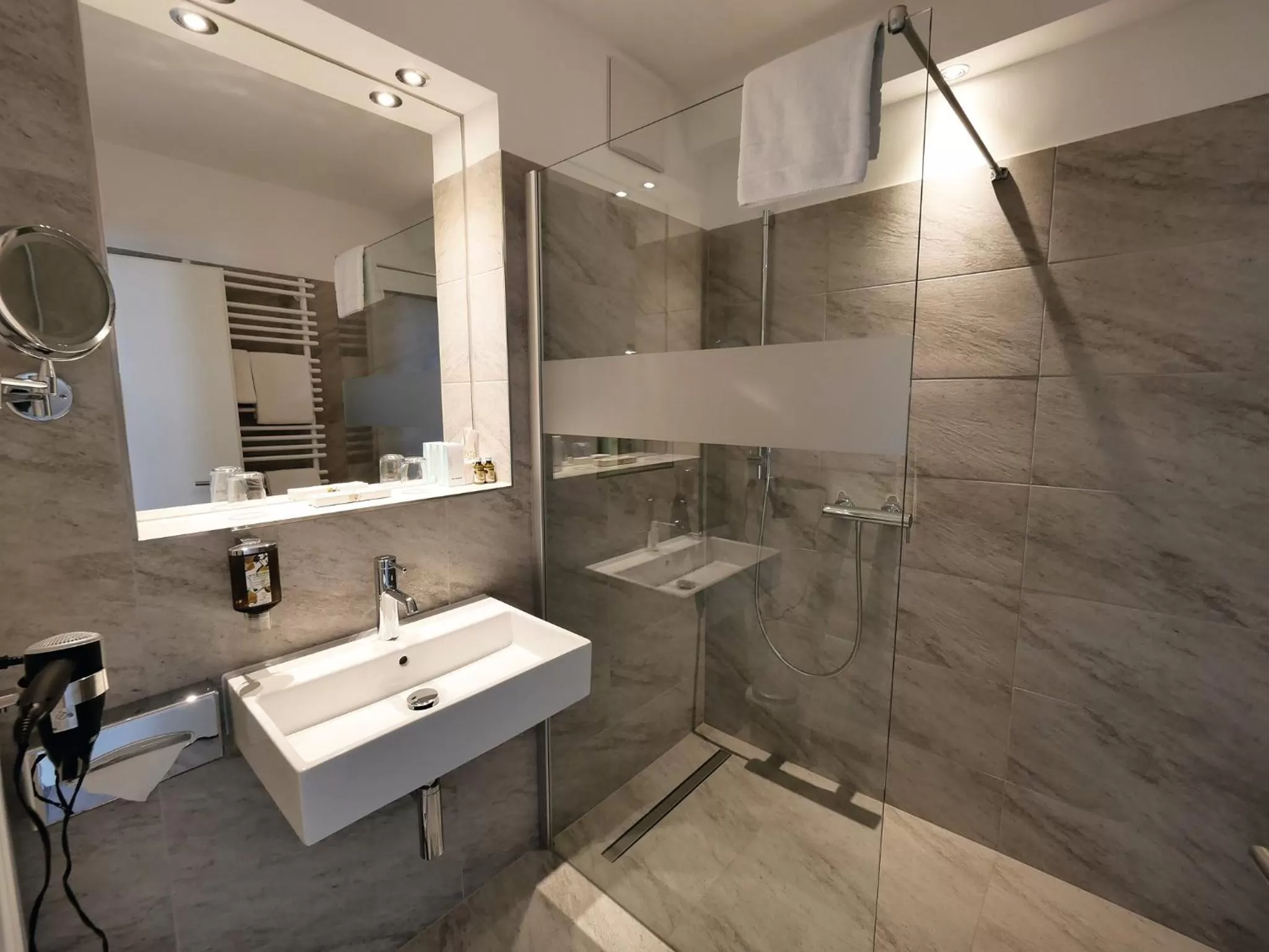 Hotel Gräfrather Hof