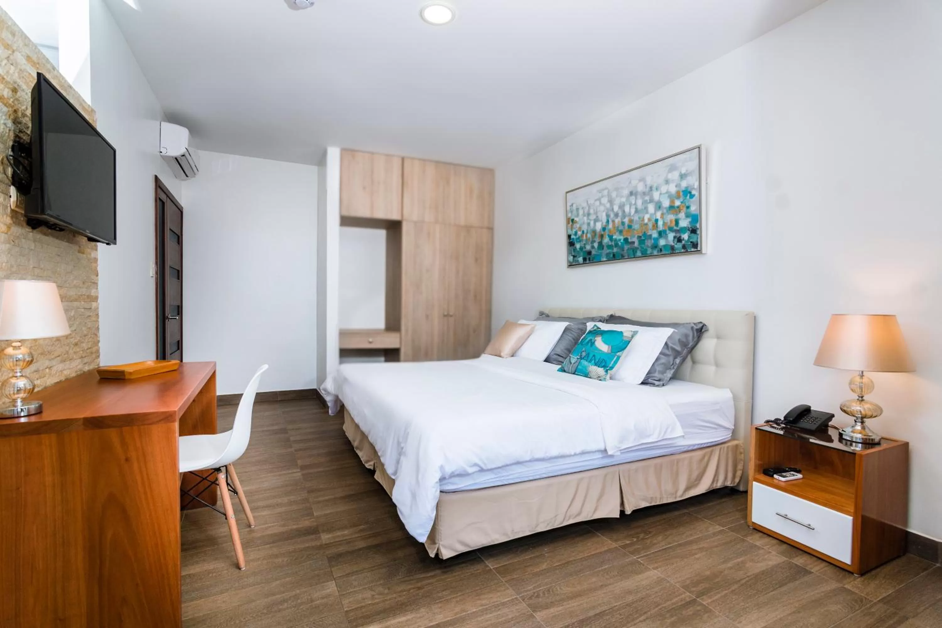 Photo of the whole room in Hotel La Isla