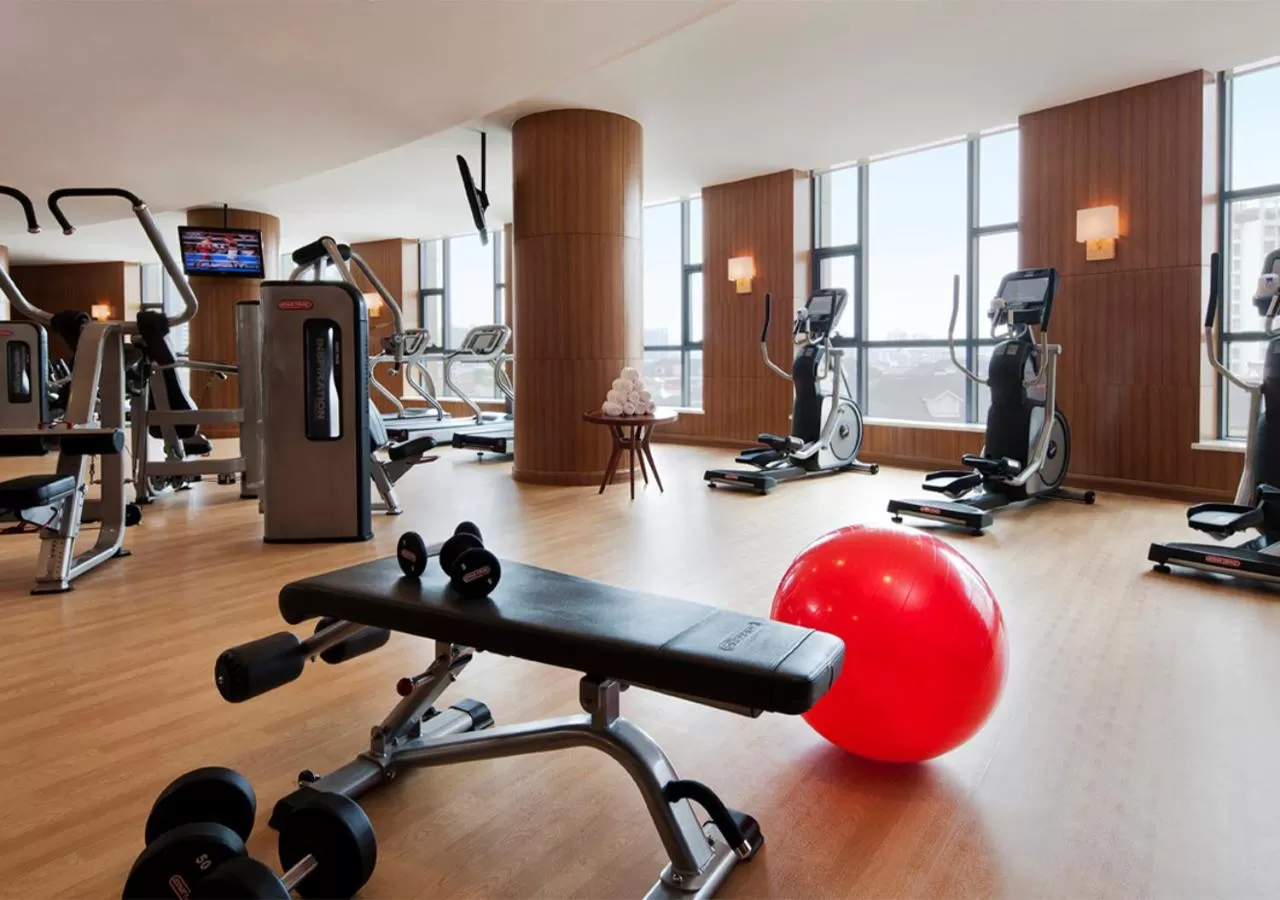 Fitness centre/facilities in Courtyard by Marriott Hangzhou Wulin