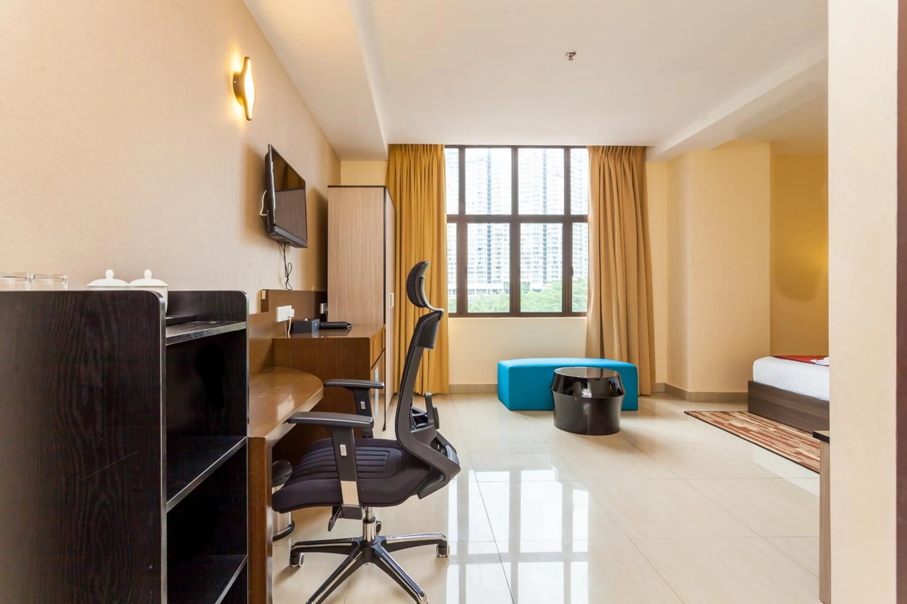 Bedroom in Dolphin Hotel, Chow Kit Kuala Lumpur