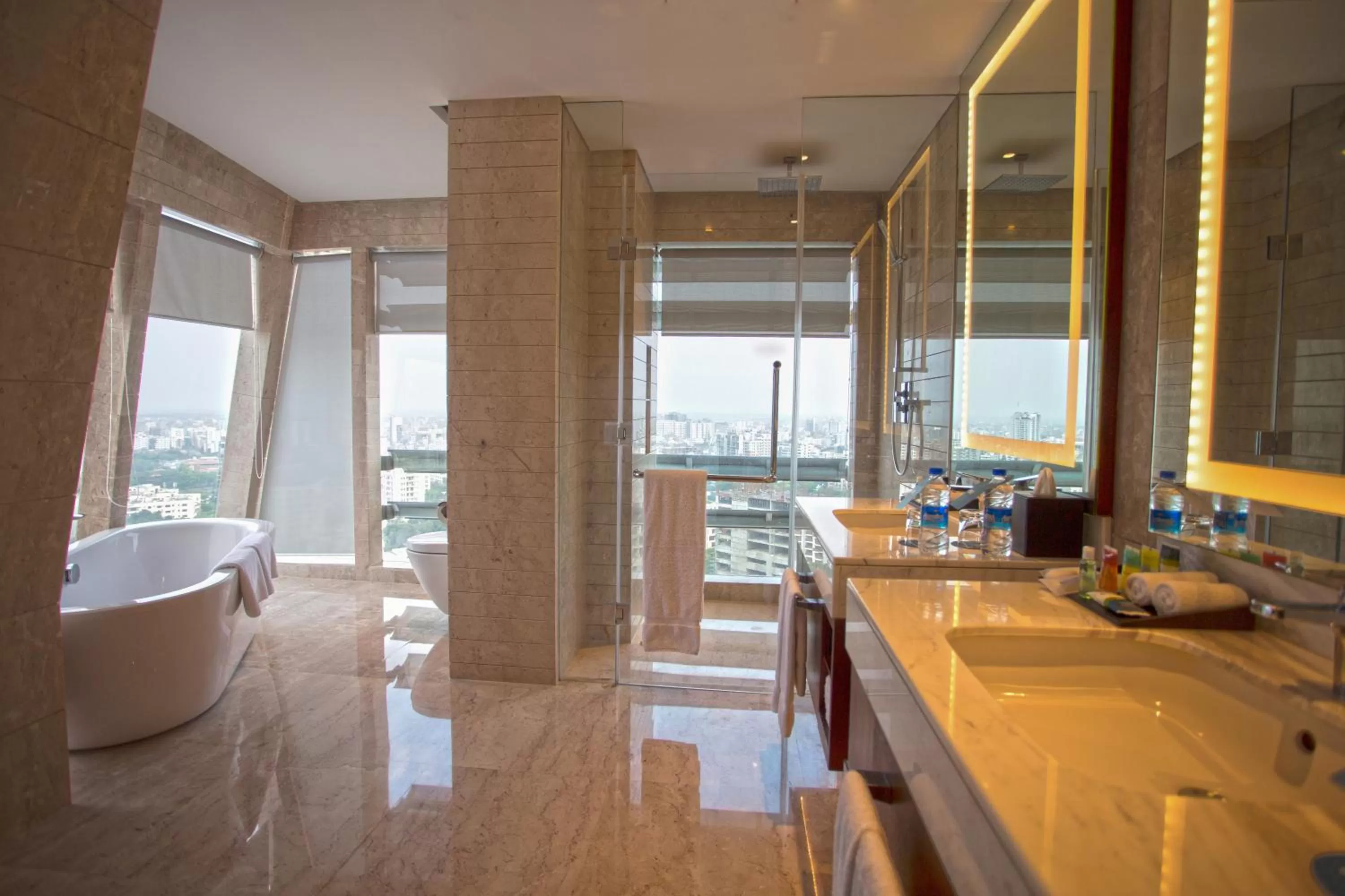 Shower in Crowne Plaza Dhaka Gulshan by IHG