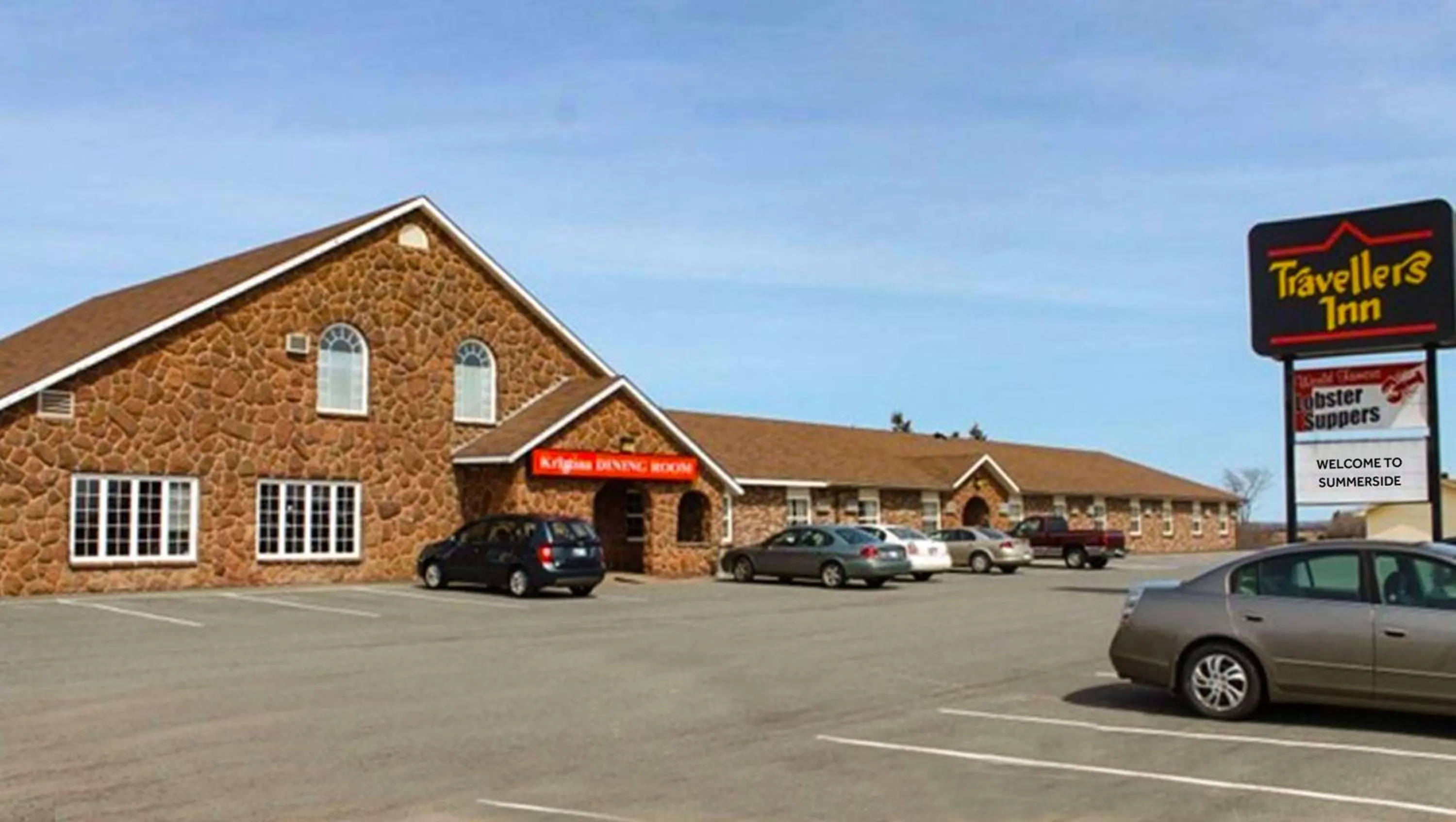Property building in Traveller's Inn Prince Edward Island