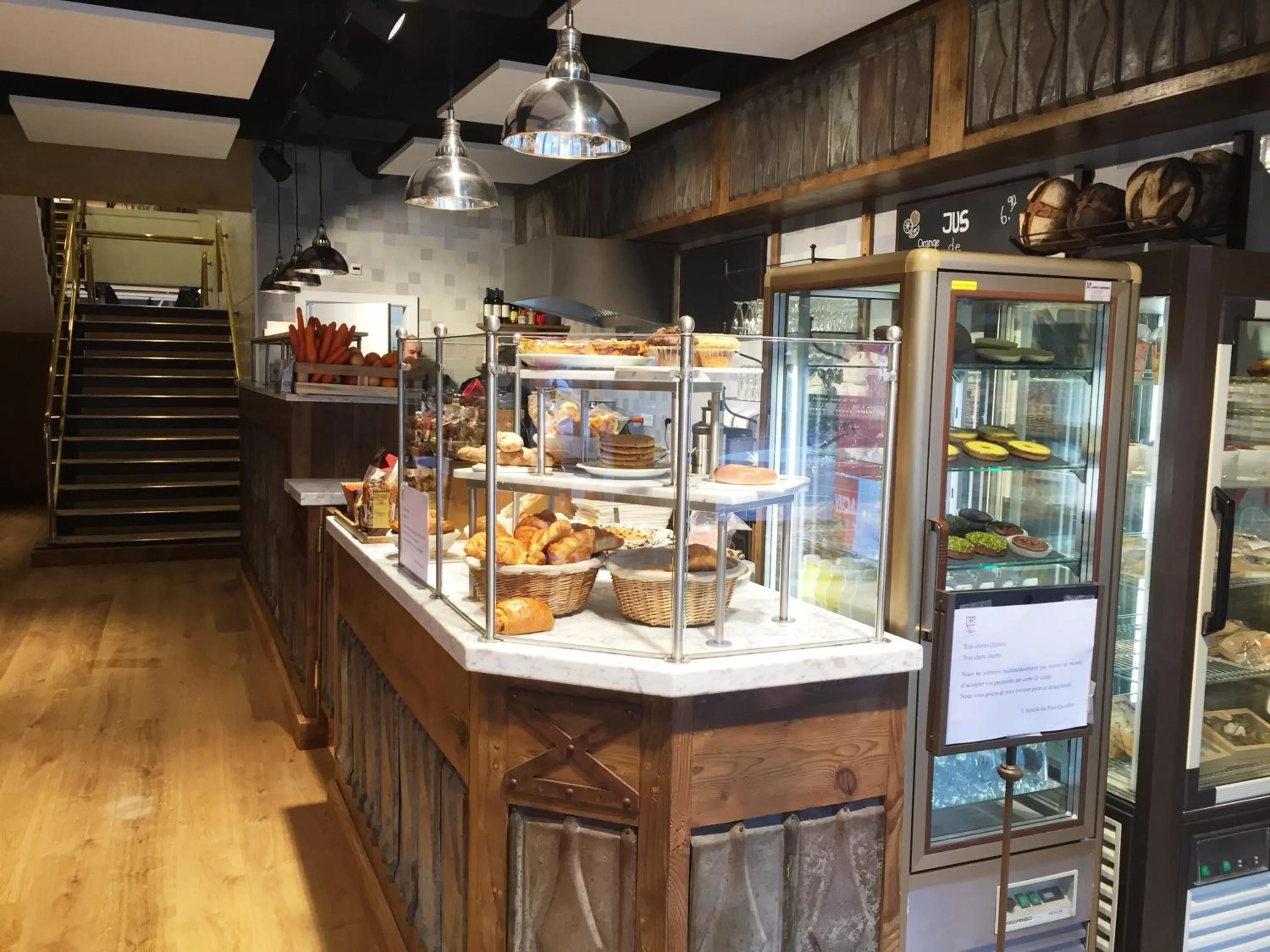 Breakfast in Continental Hotel Lausanne