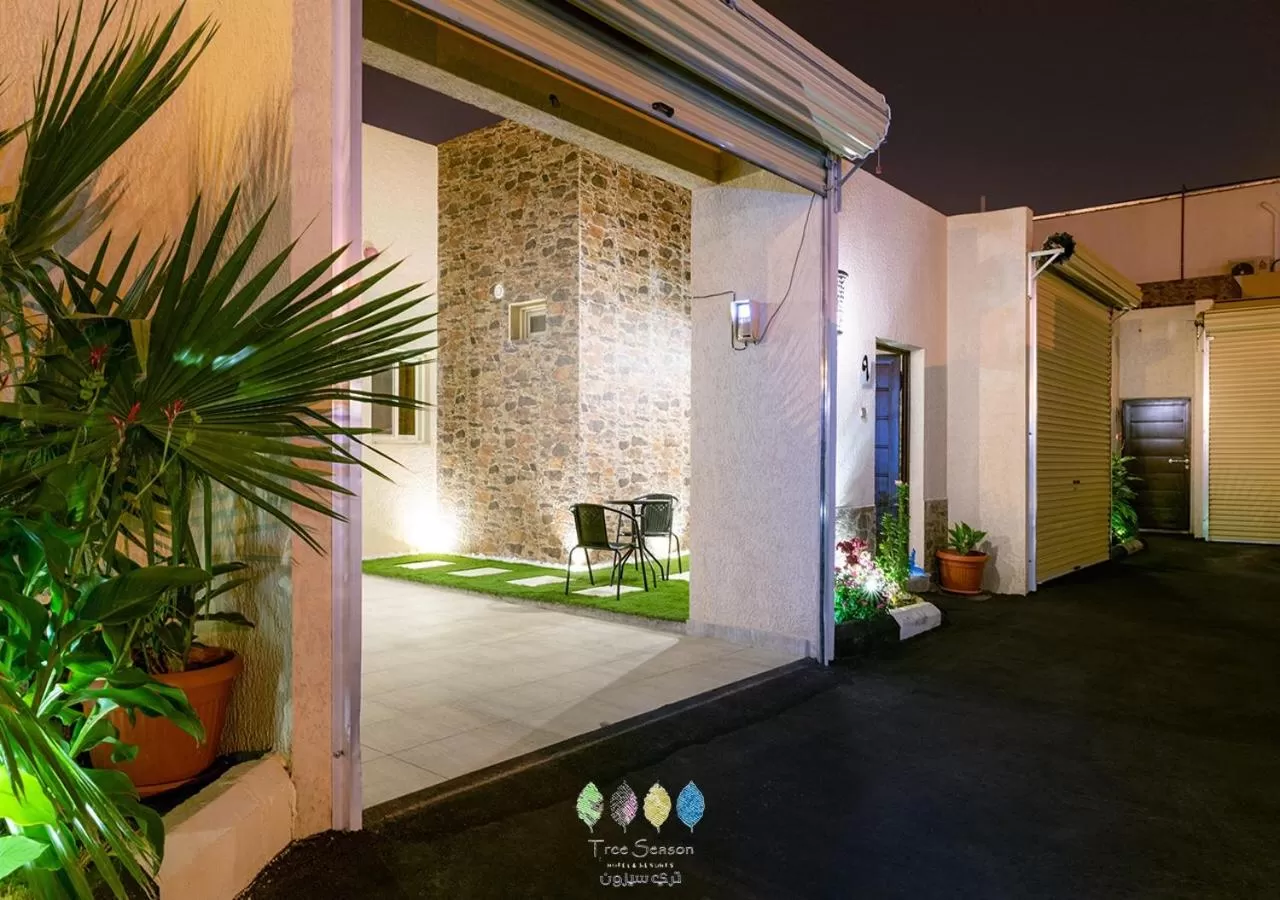 Swimming pool in Tree Season Chalets