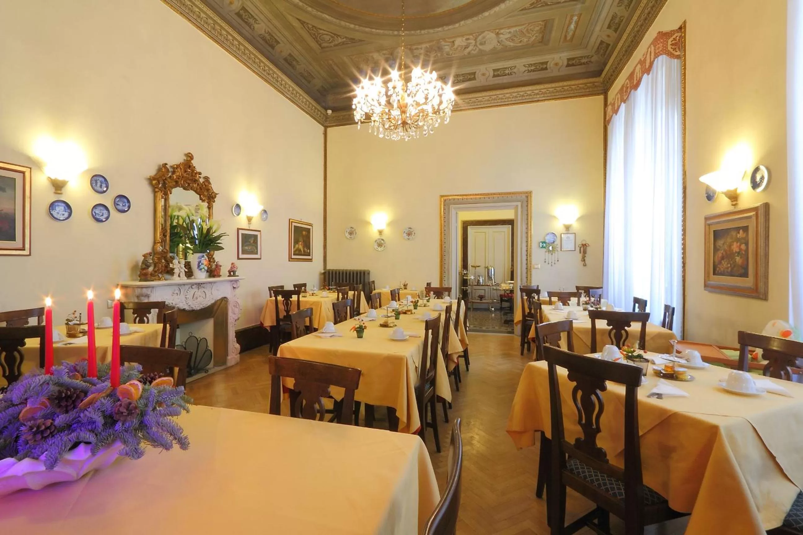 Restaurant/places to eat in Hotel Villa Liana