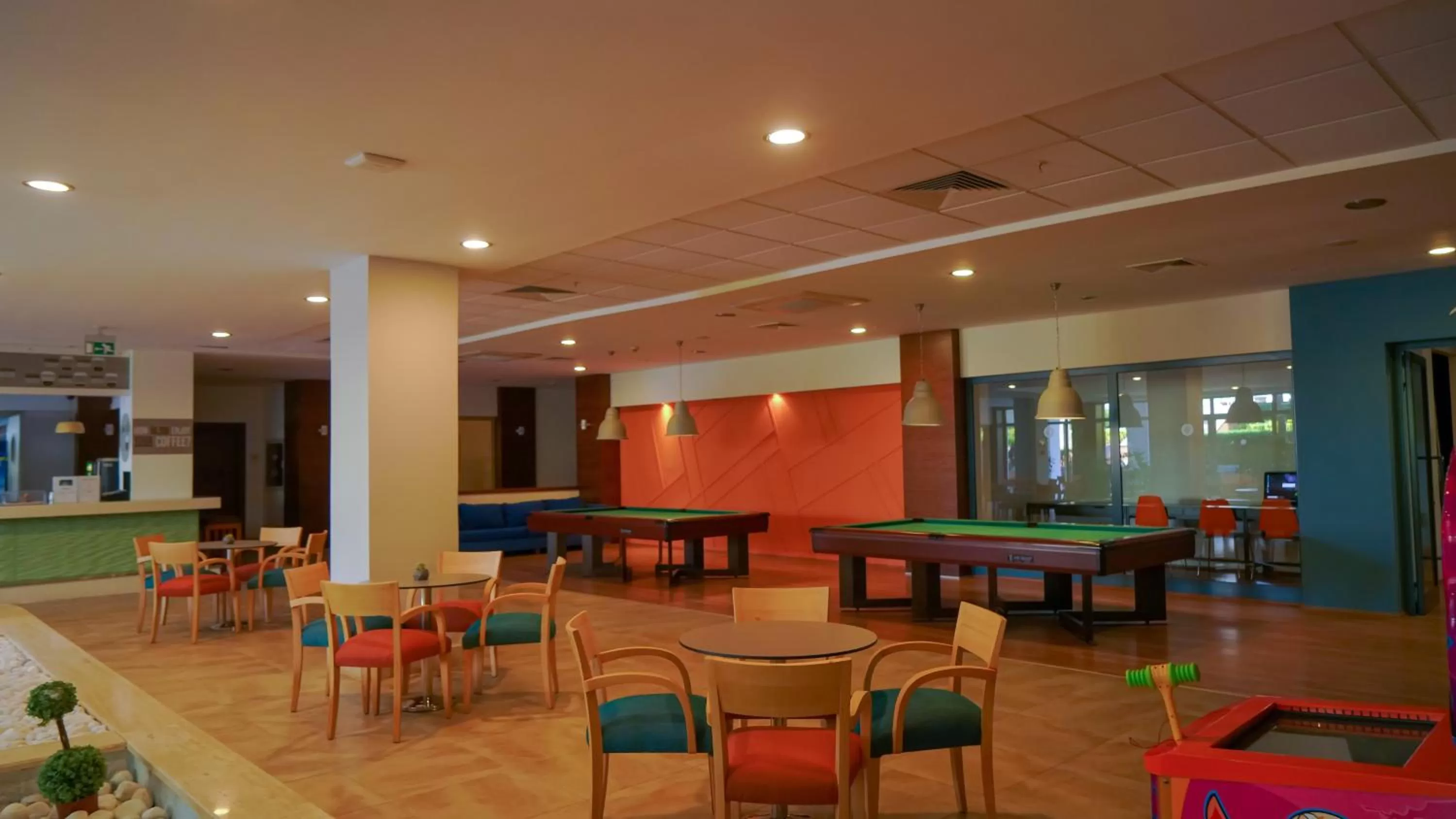 Billiard in Barut B Suites