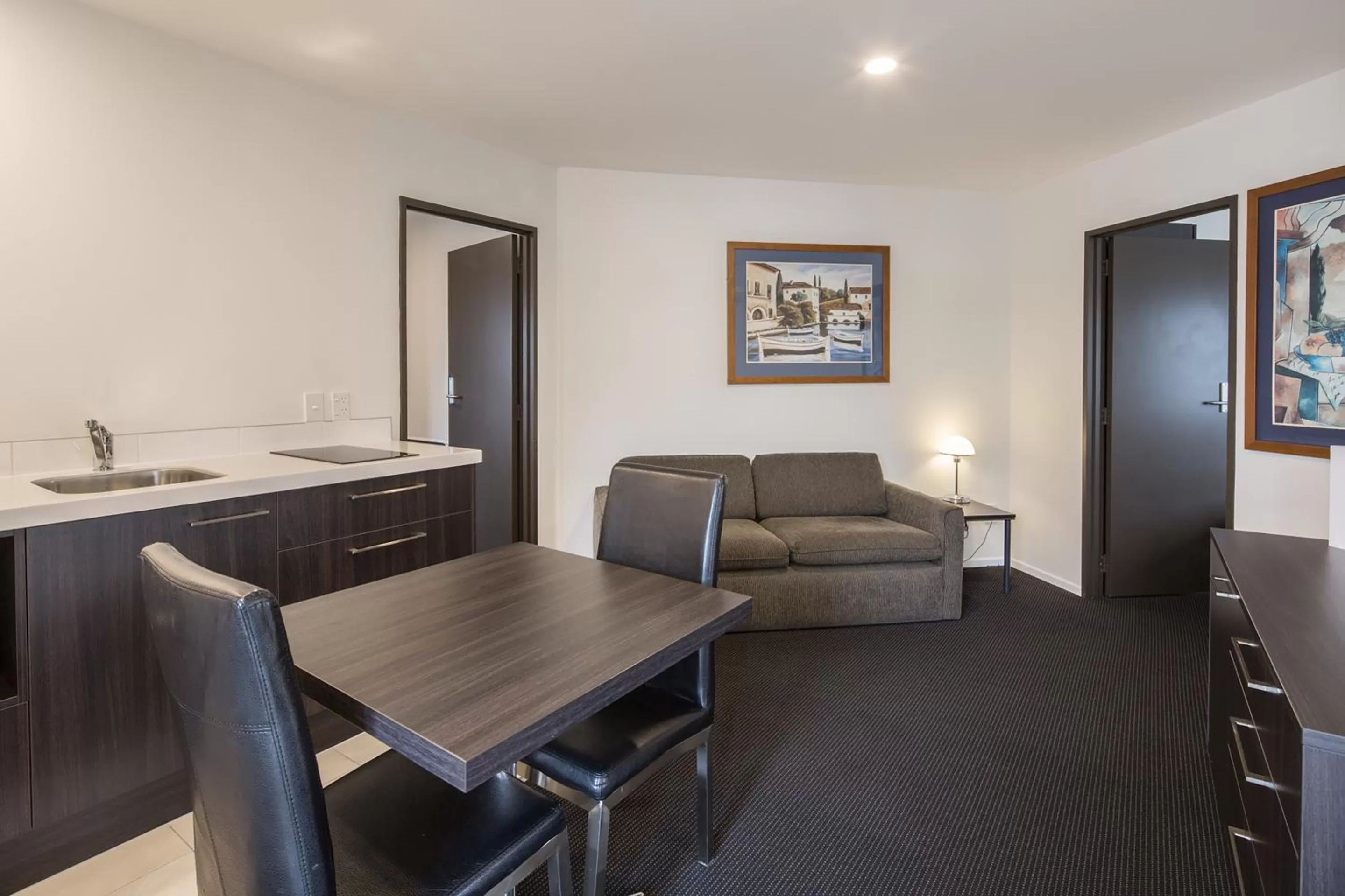 Living room in Pavilions Hotel