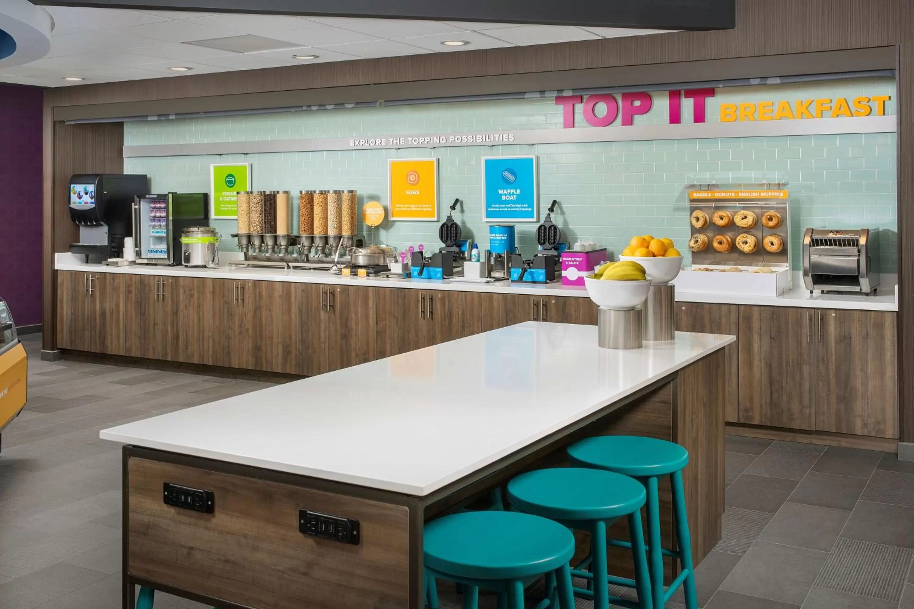 Breakfast in Tru By Hilton Charlotte Airport Lake Pointe