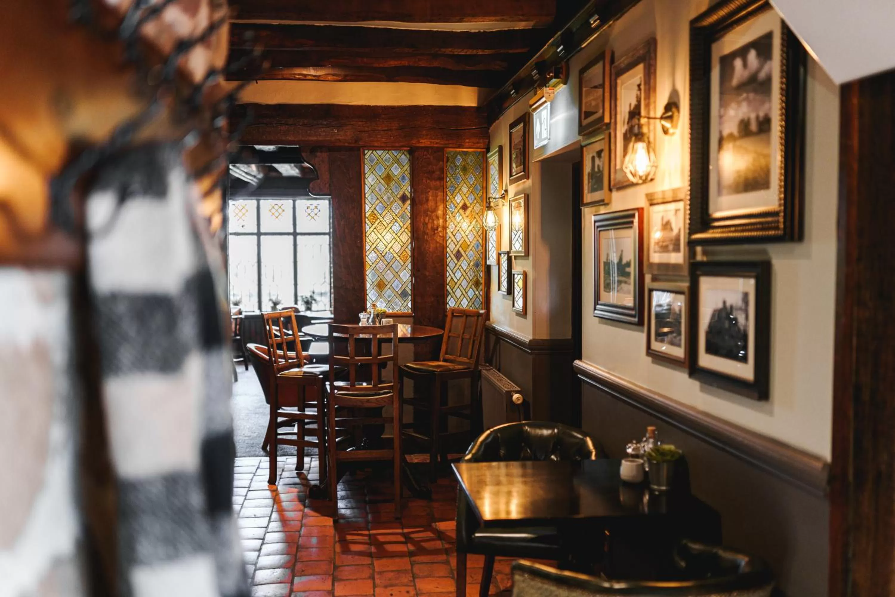 Restaurant/places to eat in The Moat House