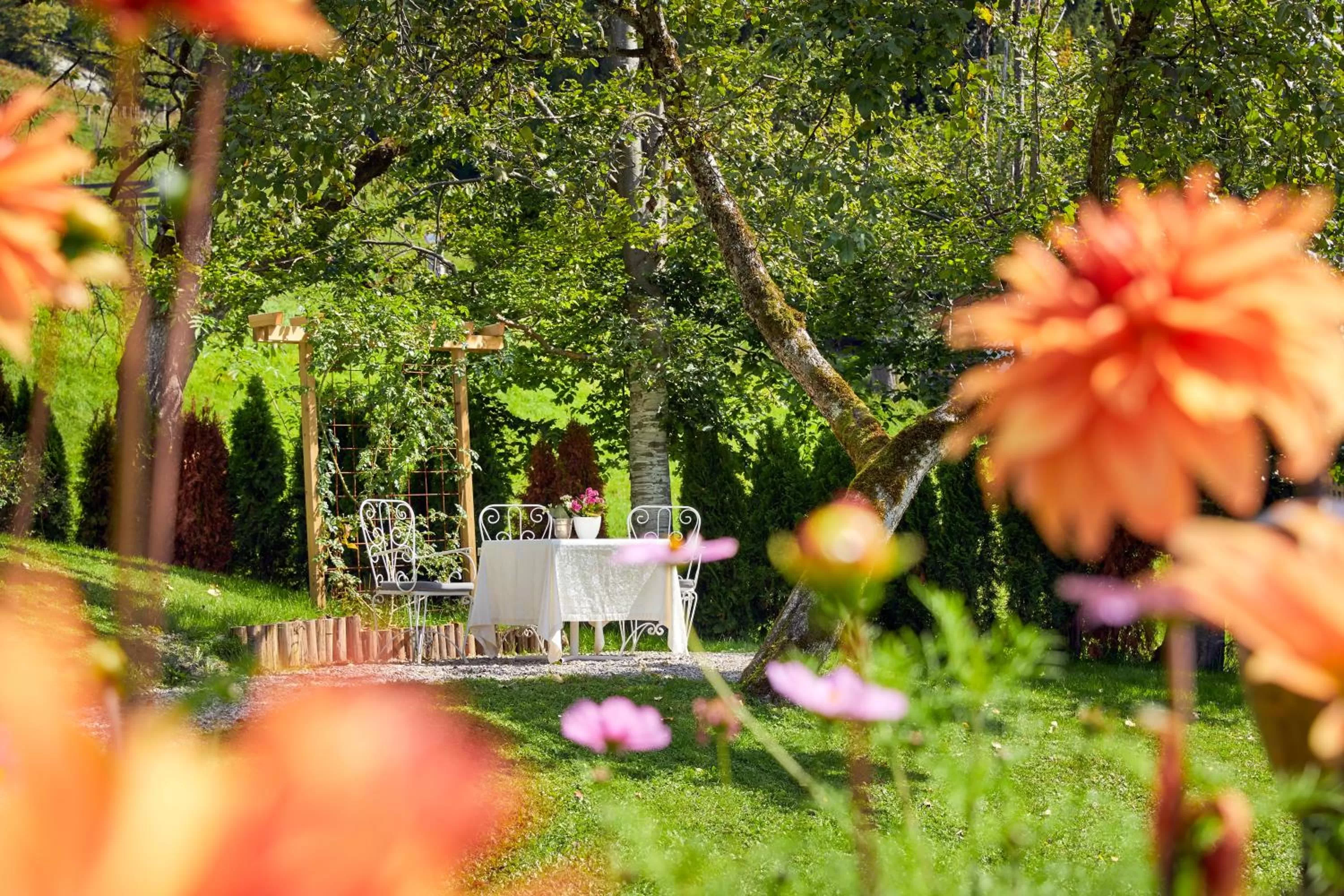 Garden in Relais & Châteaux Hotel Tennerhof