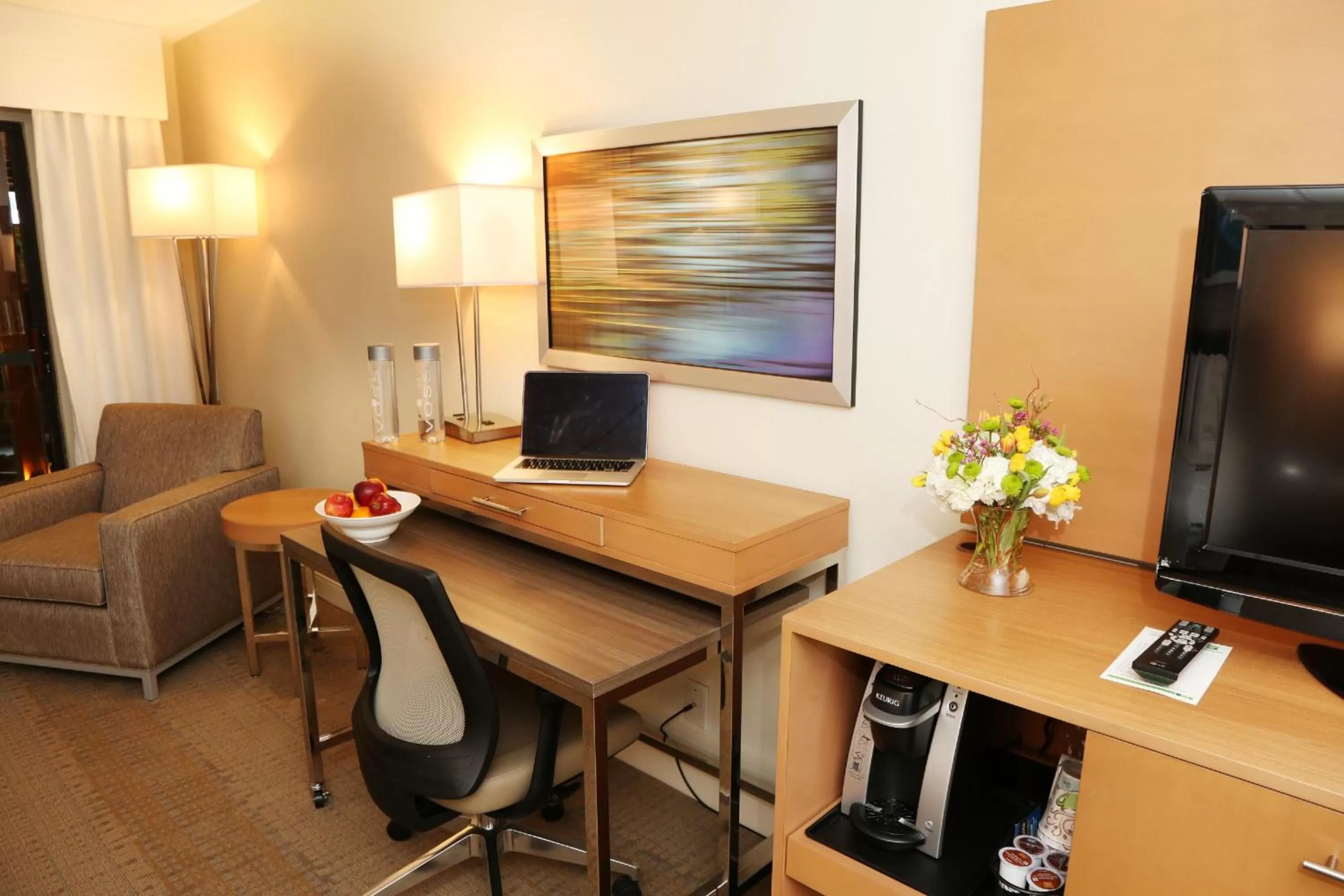 Decorative detail in enVision Hotel & Conference Center Mansfield-Foxboro