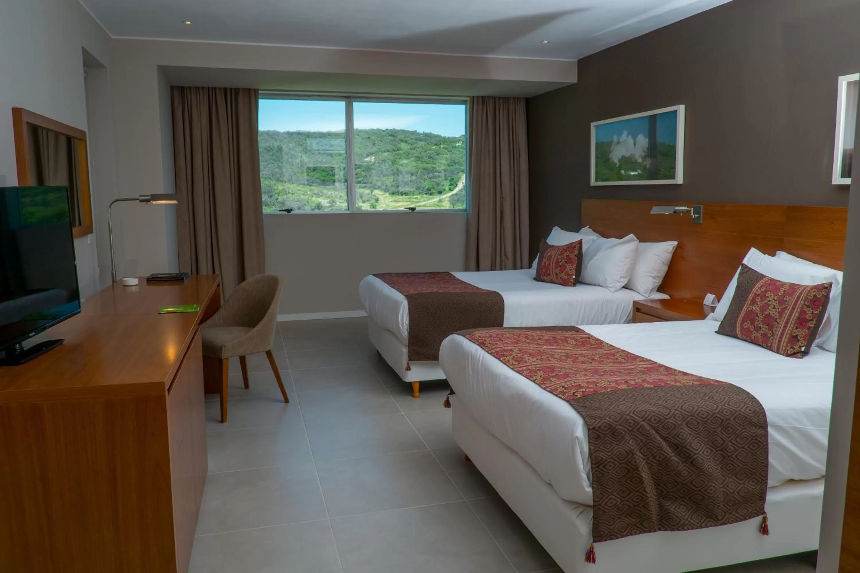 Superior Twin Room in Orfeo Suites Hotel Sierras Chicas