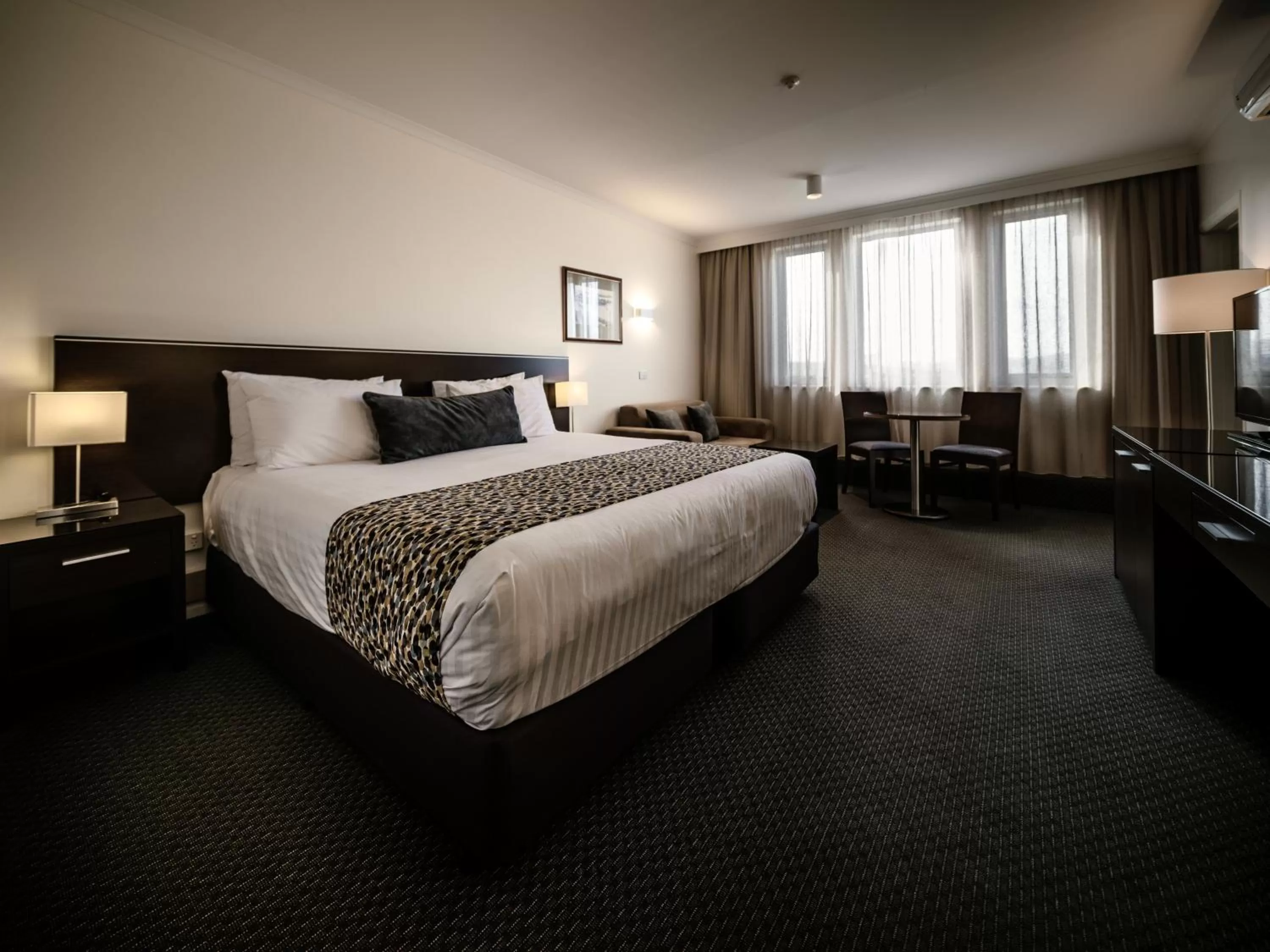 Double or Twin Room with Harbor View in Lenna Of Hobart