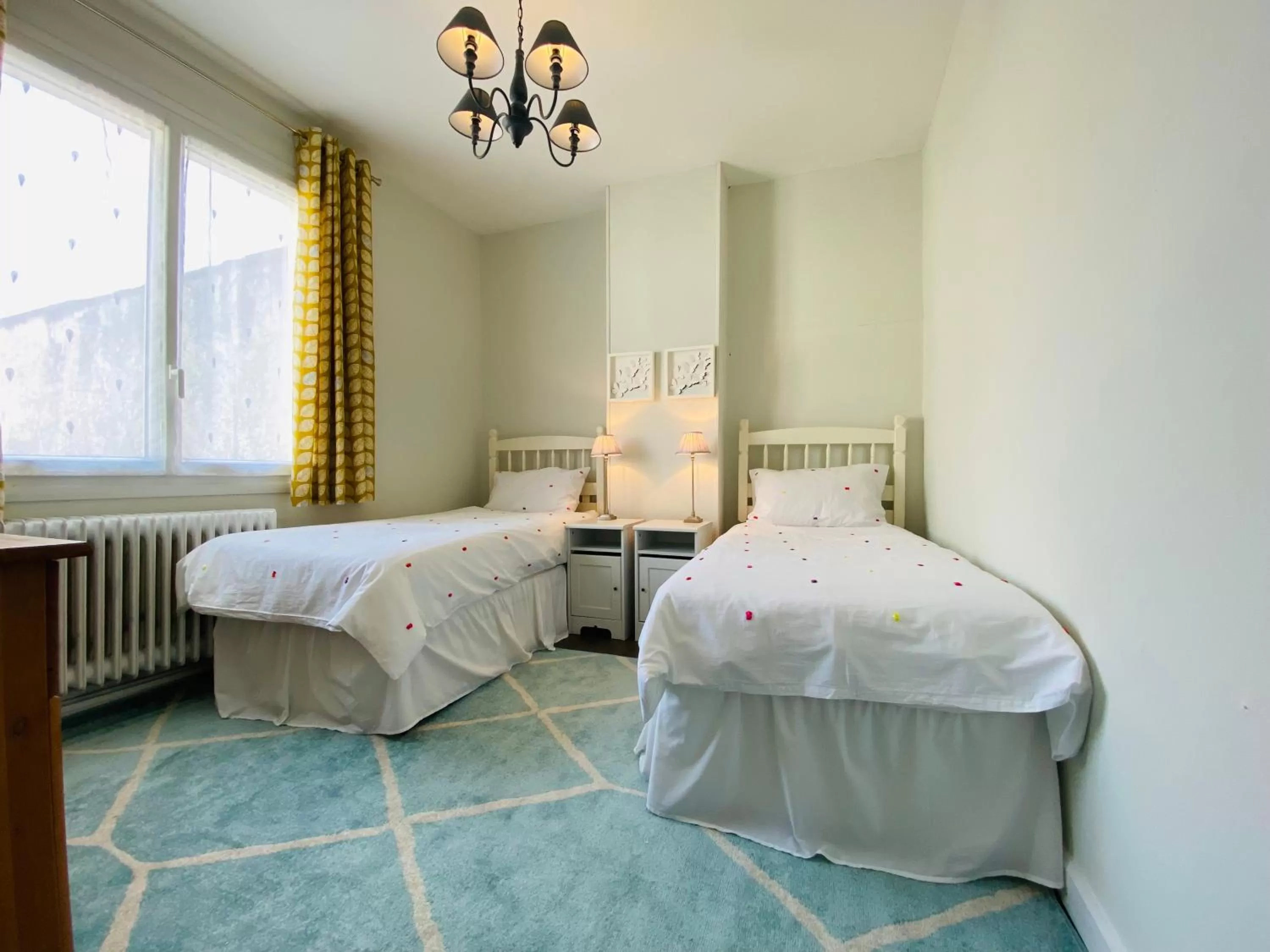 Bed in Serendipity Eymet B&B