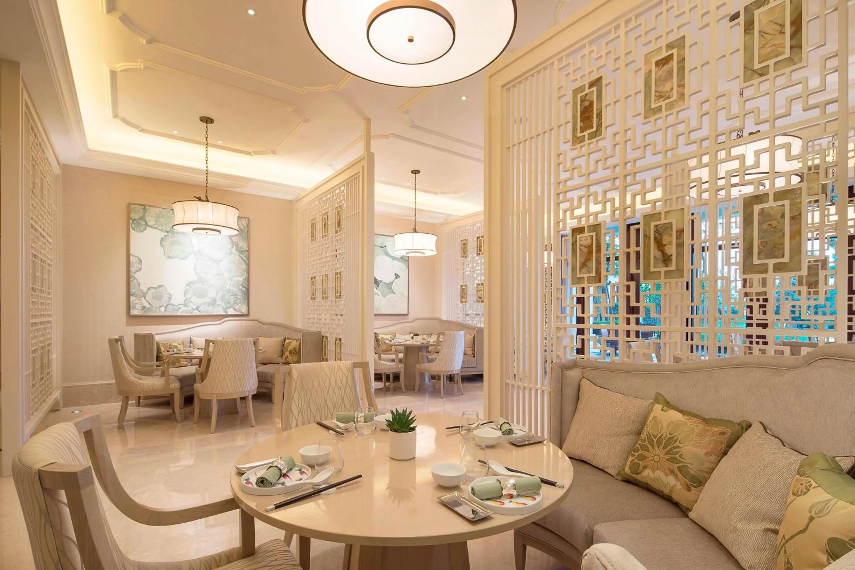 Restaurant/places to eat in The Westin Zhujiajian Resort, Zhoushan