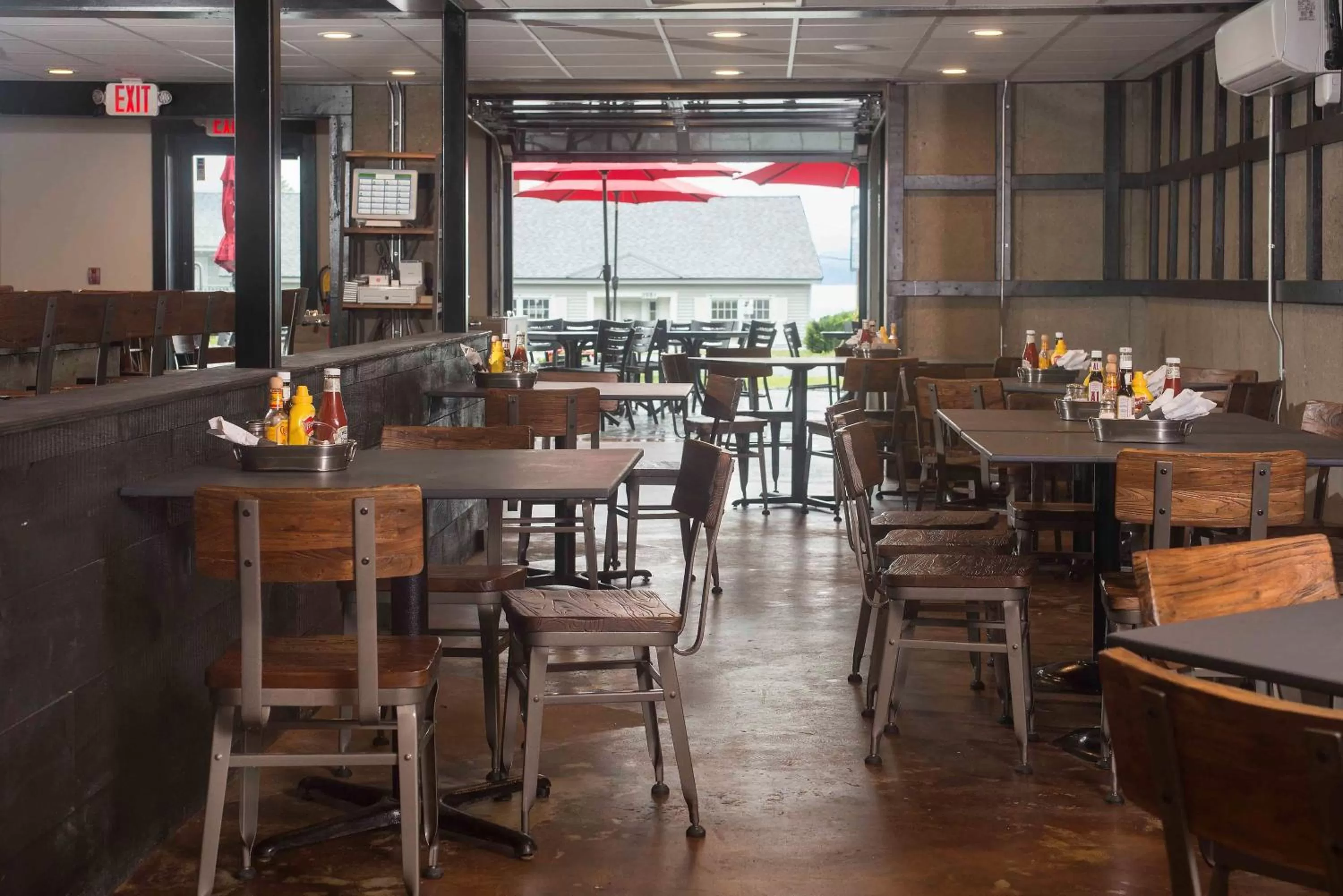 Restaurant/places to eat in Lake Bomoseen Lodge